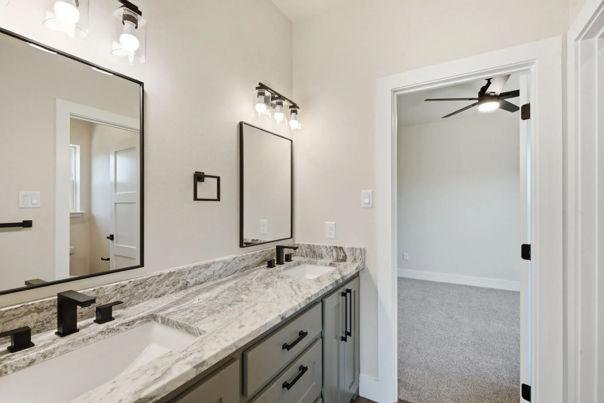 Single Family Residence For Sale in Parker County , 1613 Franklin Street, Weatherford, Texas 76086, 3 Bedroom, 3 Bathroom, 2 Garage spaces, 1,749 Sqft, built in 2025, mls#21344226, Real Estate Agent in Weatherford, Homes For Sale in Parker county, Homes For Sale in Weatherford, Realtor in Weatherford Texas, Real Estate Brokerage Independent Realty Texas, Luminita Cordes Realtor