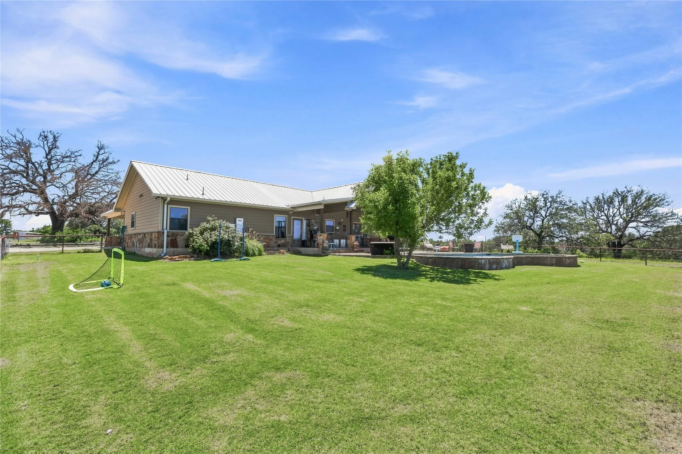 Farm For Sale in Mills County , 186 520, Mullin, Texas 76864, 4 Bedroom, 3 Bathroom, Garage spaces, 2,928 Sqft, built in 2015, mls#21341913, Real Estate Agent in Mullin, Homes For Sale in Mills county, Homes For Sale in Mullin, Realtor in Mullin Texas, Real Estate Brokerage Independent Realty Texas, Luminita Cordes Realtor