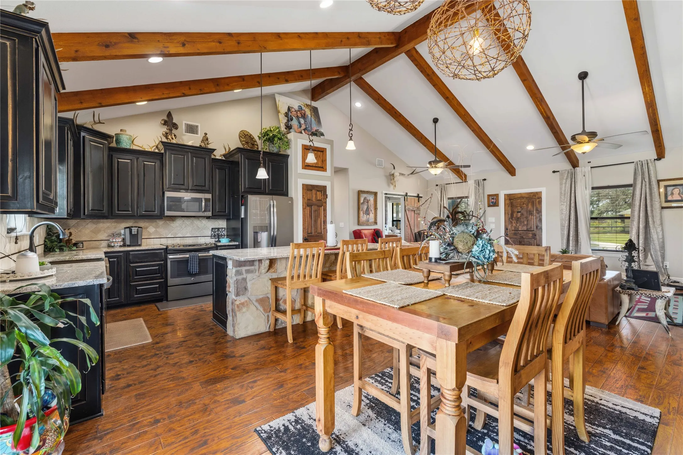 Farm For Sale in Mills County , 186 520, Mullin, Texas 76864, 4 Bedroom, 3 Bathroom, Garage spaces, 2,928 Sqft, built in 2015, mls#21341913, Real Estate Agent in Mullin, Homes For Sale in Mills county, Homes For Sale in Mullin, Realtor in Mullin Texas, Real Estate Brokerage Independent Realty Texas, Luminita Cordes Realtor