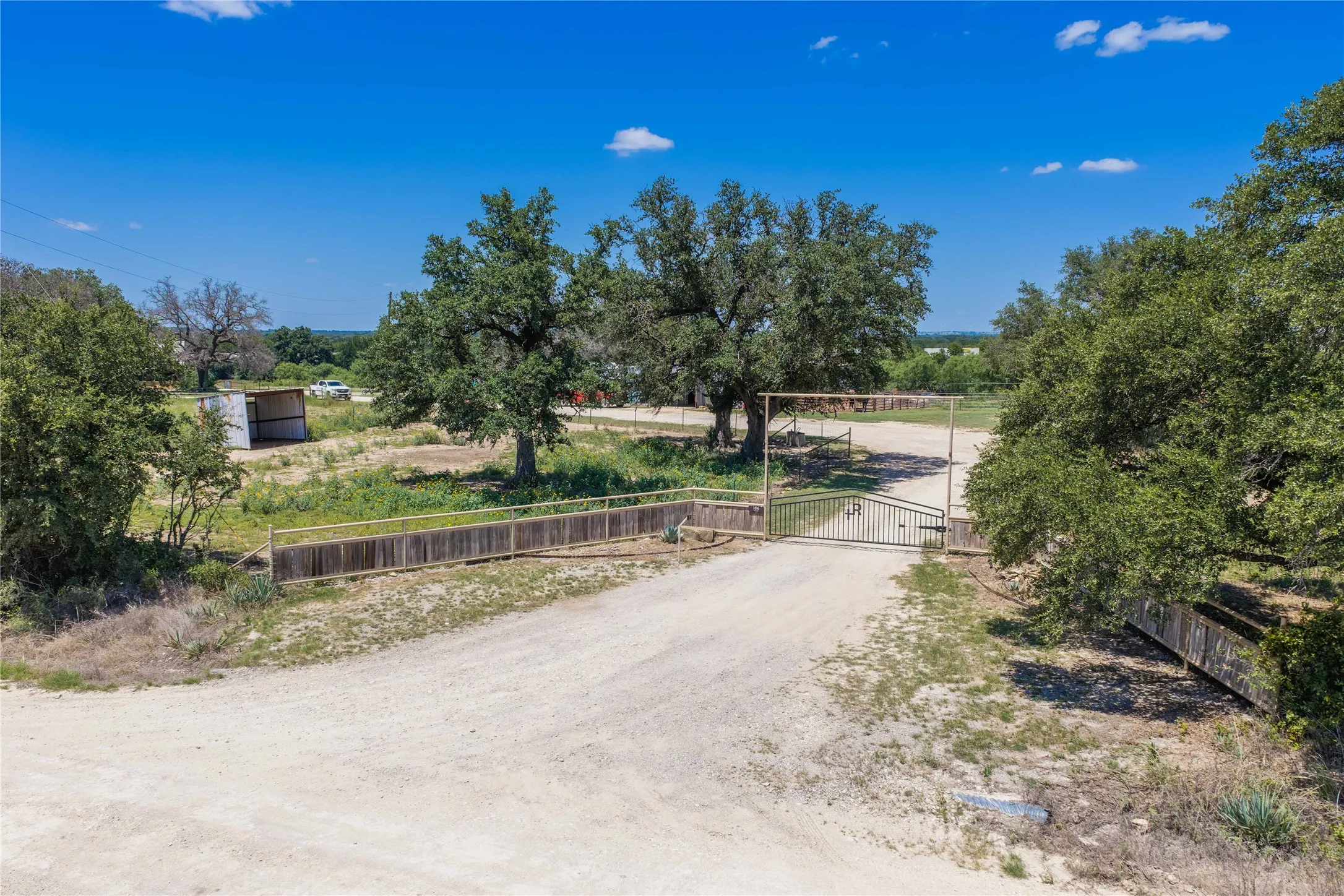 Farm For Sale in Mills County , 186 520, Mullin, Texas 76864, 4 Bedroom, 3 Bathroom, Garage spaces, 2,928 Sqft, built in 2015, mls#21341913, Real Estate Agent in Mullin, Homes For Sale in Mills county, Homes For Sale in Mullin, Realtor in Mullin Texas, Real Estate Brokerage Independent Realty Texas, Luminita Cordes Realtor