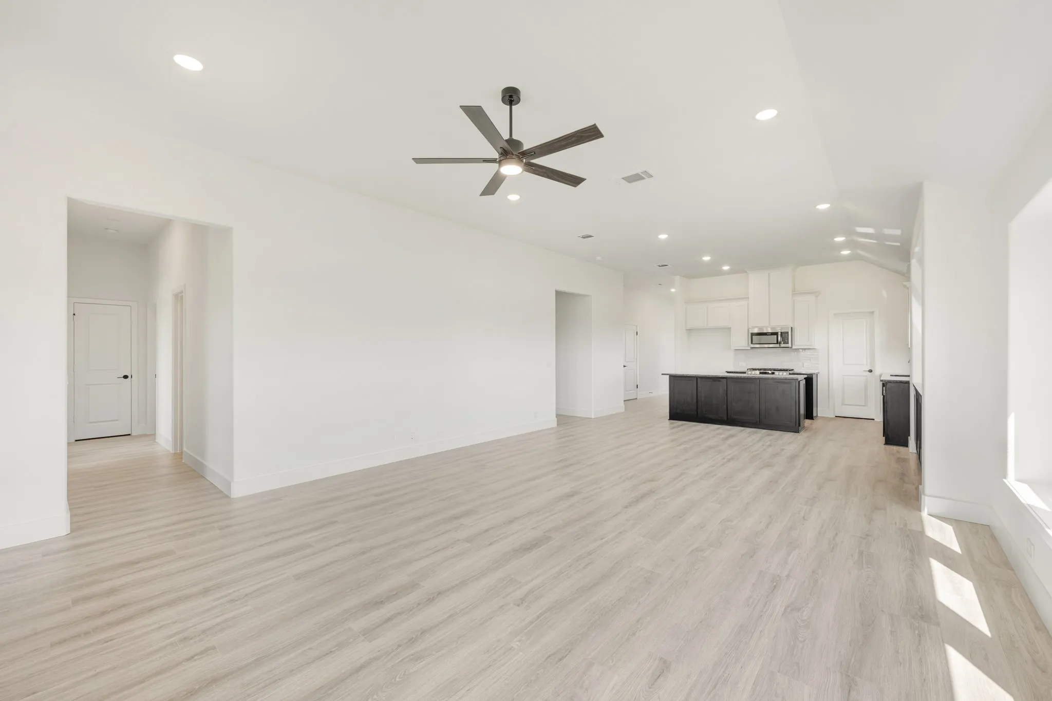 Single Family Residence For Sale in Ellis County , 204 Fireberry Drive, Glenn Heights, Texas 75154, 4 Bedroom, 2 Bathroom, 2 Garage spaces, 2,034 Sqft, built in 2026, mls#21340950, Real Estate Agent in Glenn Heights, Homes For Sale in Ellis county, Homes For Sale in Glenn Heights, Realtor in Glenn Heights Texas, Real Estate Brokerage Independent Realty Texas, Luminita Cordes Realtor