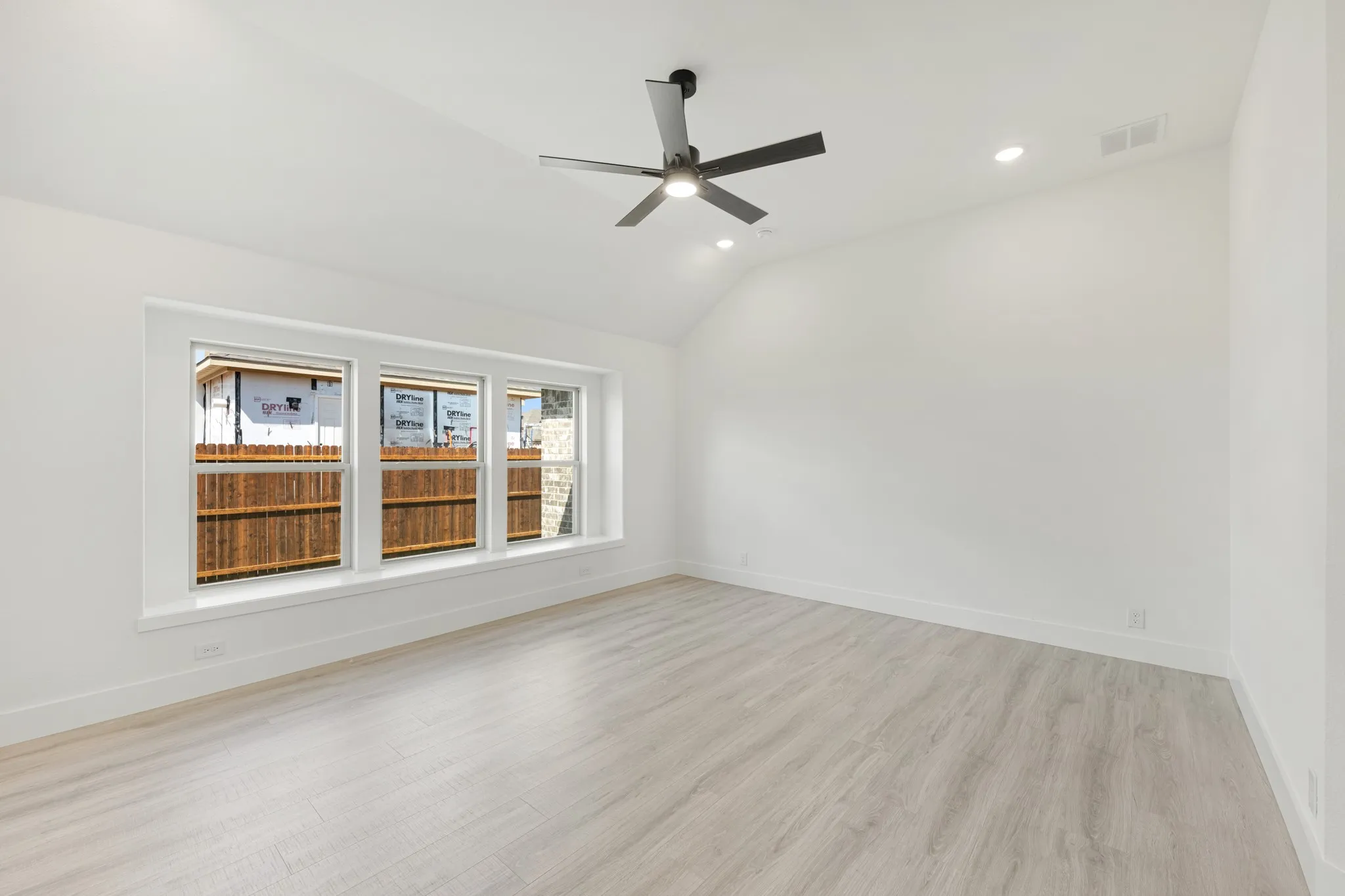 Single Family Residence For Sale in Ellis County , 204 Fireberry Drive, Glenn Heights, Texas 75154, 4 Bedroom, 2 Bathroom, 2 Garage spaces, 2,034 Sqft, built in 2026, mls#21340950, Real Estate Agent in Glenn Heights, Homes For Sale in Ellis county, Homes For Sale in Glenn Heights, Realtor in Glenn Heights Texas, Real Estate Brokerage Independent Realty Texas, Luminita Cordes Realtor