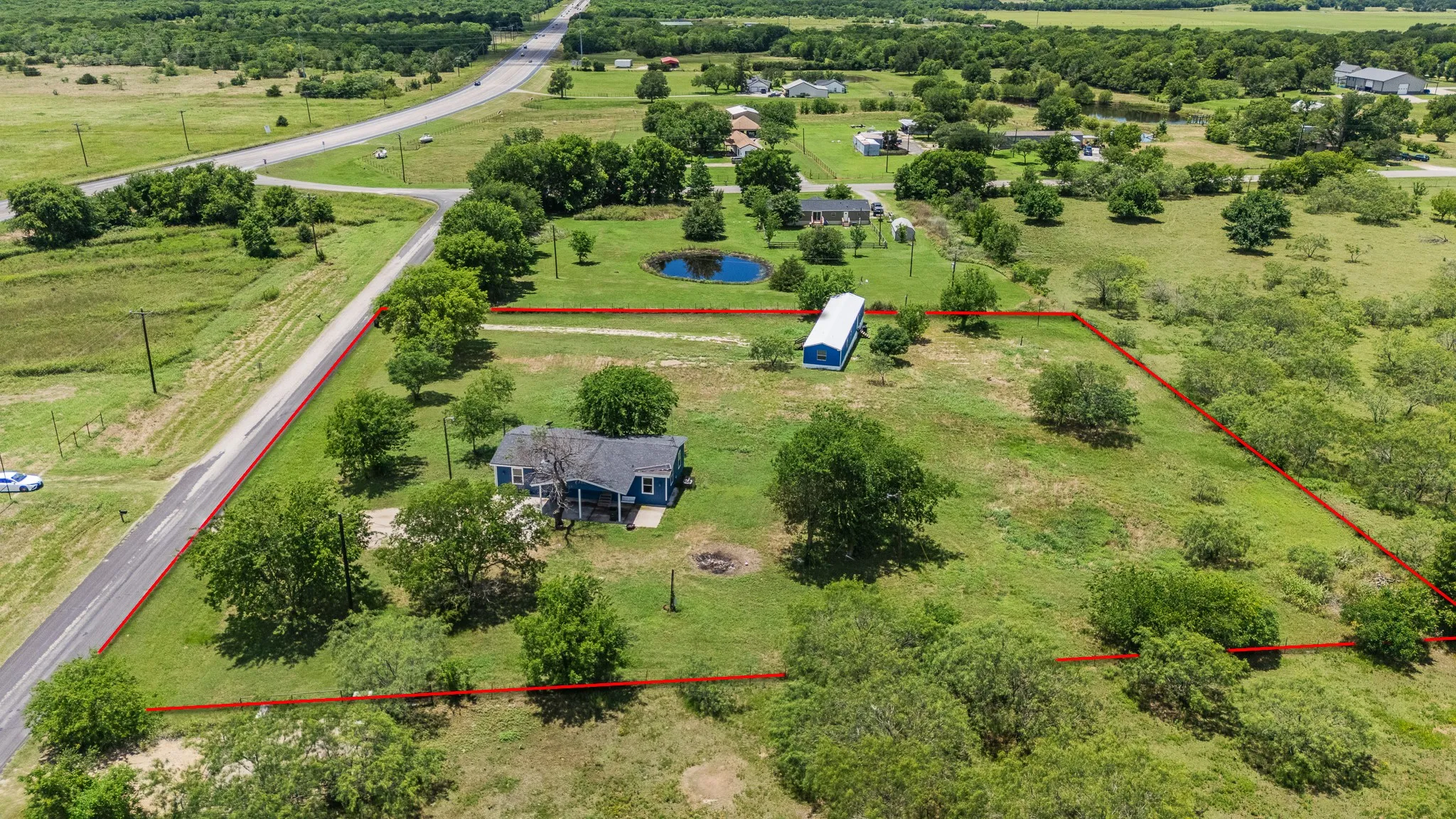 Single Family Residence For Sale in Hunt County , 8726 County Road 2580, Royse City, Texas 75189, 6 Bedroom, 3 Bathroom, Garage spaces, 2,583 Sqft, built in 1992, mls#21344661, Real Estate Agent in Royse City, Homes For Sale in Hunt county, Homes For Sale in Royse City, Realtor in Royse City Texas, Real Estate Brokerage Independent Realty Texas, Luminita Cordes Realtor