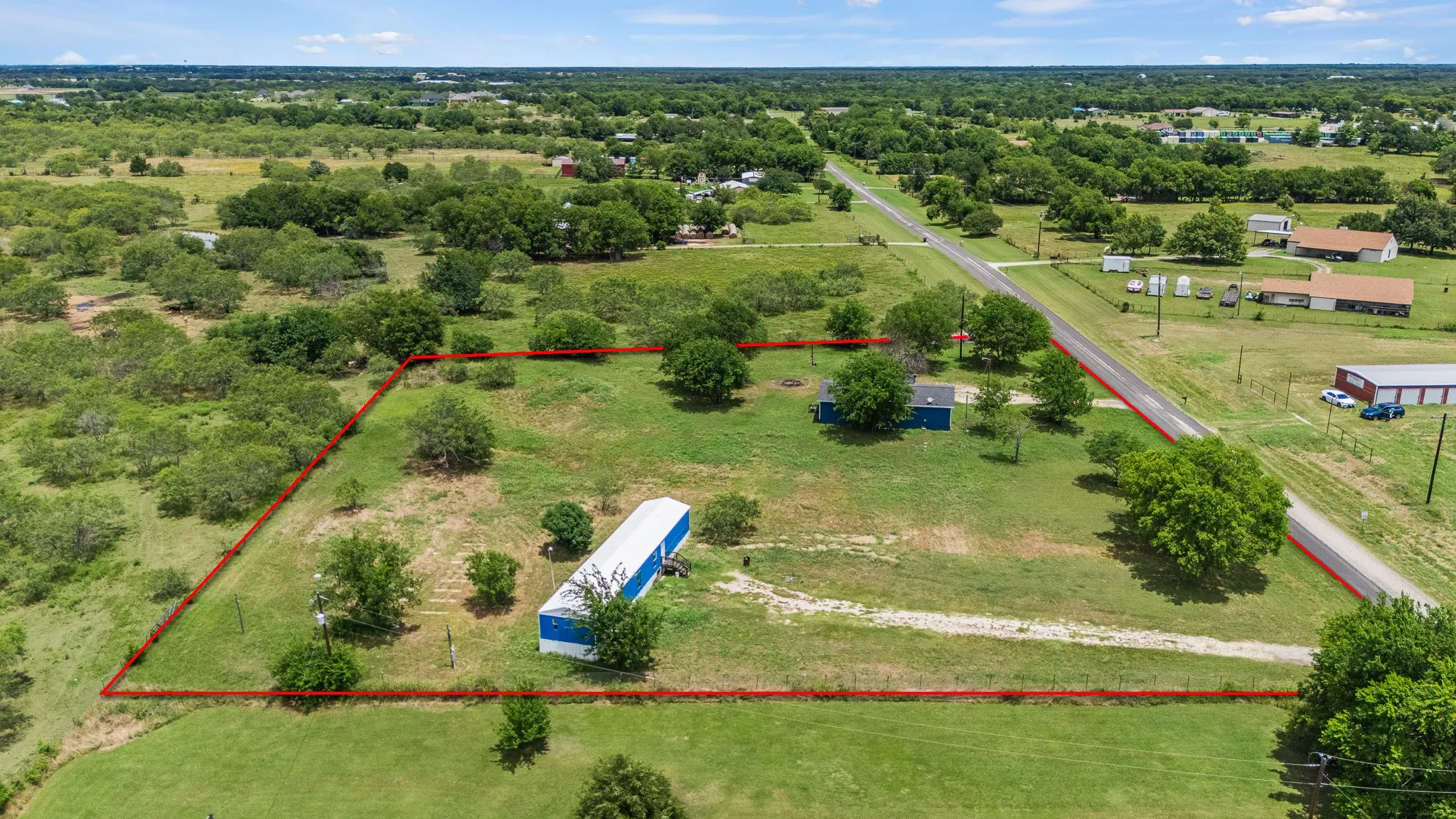 For Sale in Hunt County , 8726 County Road 2580, Royse City, Texas 75189, 6 Bedroom, 3 Bathroom, Garage spaces, 0 Sqft, built in 1992, mls#21344672, Real Estate Agent in Royse City, Homes For Sale in Hunt county, Homes For Sale in Royse City, Realtor in Royse City Texas, Real Estate Brokerage Independent Realty Texas, Luminita Cordes Realtor