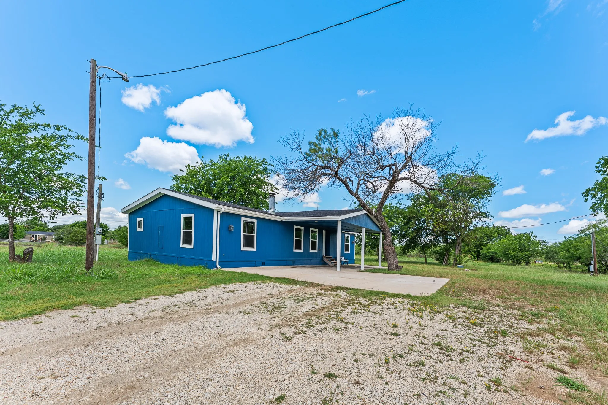 For Sale in Hunt County , 8726 County Road 2580, Royse City, Texas 75189, 6 Bedroom, 3 Bathroom, Garage spaces, 0 Sqft, built in 1992, mls#21344672, Real Estate Agent in Royse City, Homes For Sale in Hunt county, Homes For Sale in Royse City, Realtor in Royse City Texas, Real Estate Brokerage Independent Realty Texas, Luminita Cordes Realtor