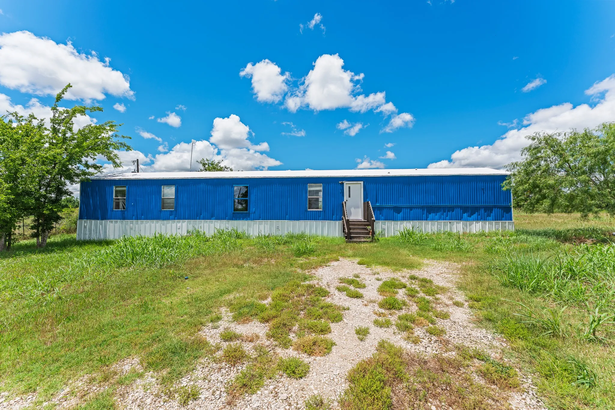 For Sale in Hunt County , 8726 County Road 2580, Royse City, Texas 75189, 6 Bedroom, 3 Bathroom, Garage spaces, 0 Sqft, built in 1992, mls#21344672, Real Estate Agent in Royse City, Homes For Sale in Hunt county, Homes For Sale in Royse City, Realtor in Royse City Texas, Real Estate Brokerage Independent Realty Texas, Luminita Cordes Realtor