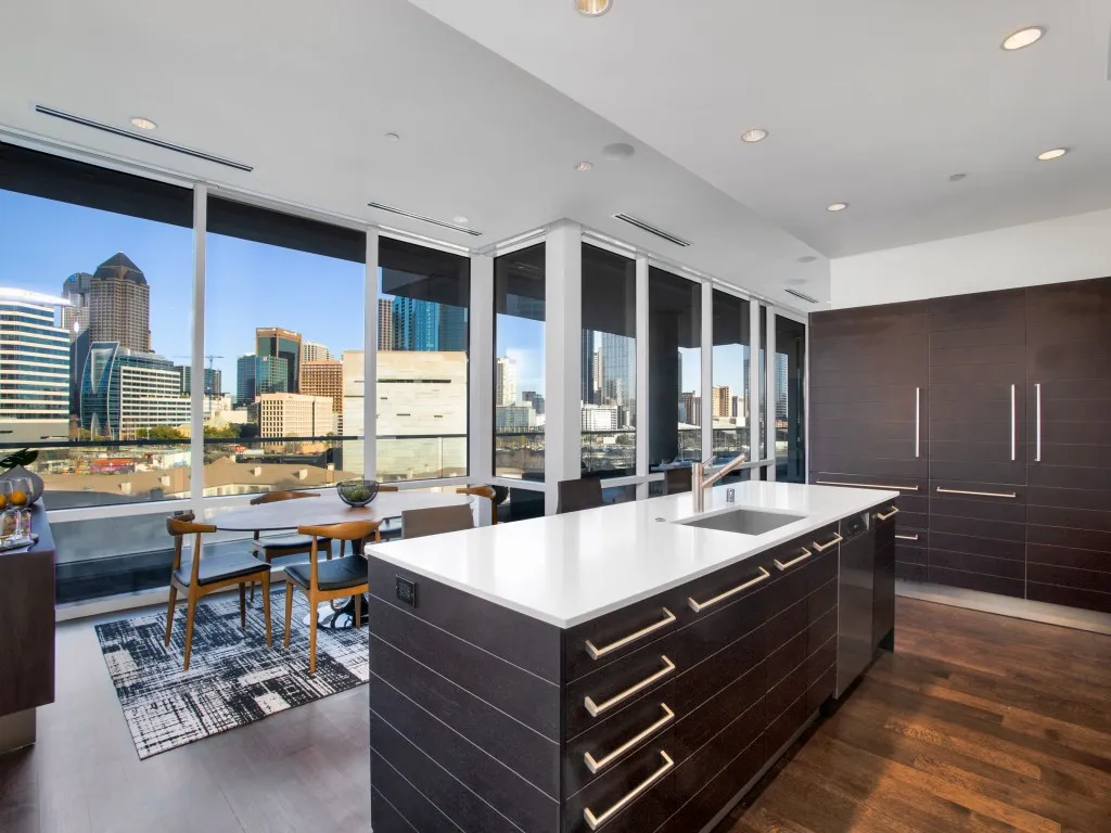Condominium For Rent in Dallas County , 2408 Victory Park Lane 737, Dallas, Texas 75219, 3 Bedrooms, 3 Bathrooms, 2 Garage spaces, 1,925 Sqft, built in 2005, Price $6,999, mls#21344465, Real Estate Agent in Dallas, Homes For Rent in Dallas county, Homes For Rent in Dallas, Realtor in Dallas Texas, Real Estate Brokerage Independent Realty Texas, Luminita Cordes Realtor