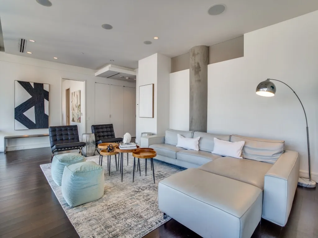 Condominium For Rent in Dallas County , 2408 Victory Park Lane 737, Dallas, Texas 75219, 3 Bedrooms, 3 Bathrooms, 2 Garage spaces, 1,925 Sqft, built in 2005, Price $6,999, mls#21344465, Real Estate Agent in Dallas, Homes For Rent in Dallas county, Homes For Rent in Dallas, Realtor in Dallas Texas, Real Estate Brokerage Independent Realty Texas, Luminita Cordes Realtor