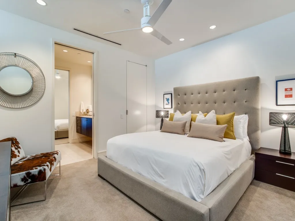 Condominium For Rent in Dallas County , 2408 Victory Park Lane 737, Dallas, Texas 75219, 3 Bedrooms, 3 Bathrooms, 2 Garage spaces, 1,925 Sqft, built in 2005, Price $6,999, mls#21344465, Real Estate Agent in Dallas, Homes For Rent in Dallas county, Homes For Rent in Dallas, Realtor in Dallas Texas, Real Estate Brokerage Independent Realty Texas, Luminita Cordes Realtor