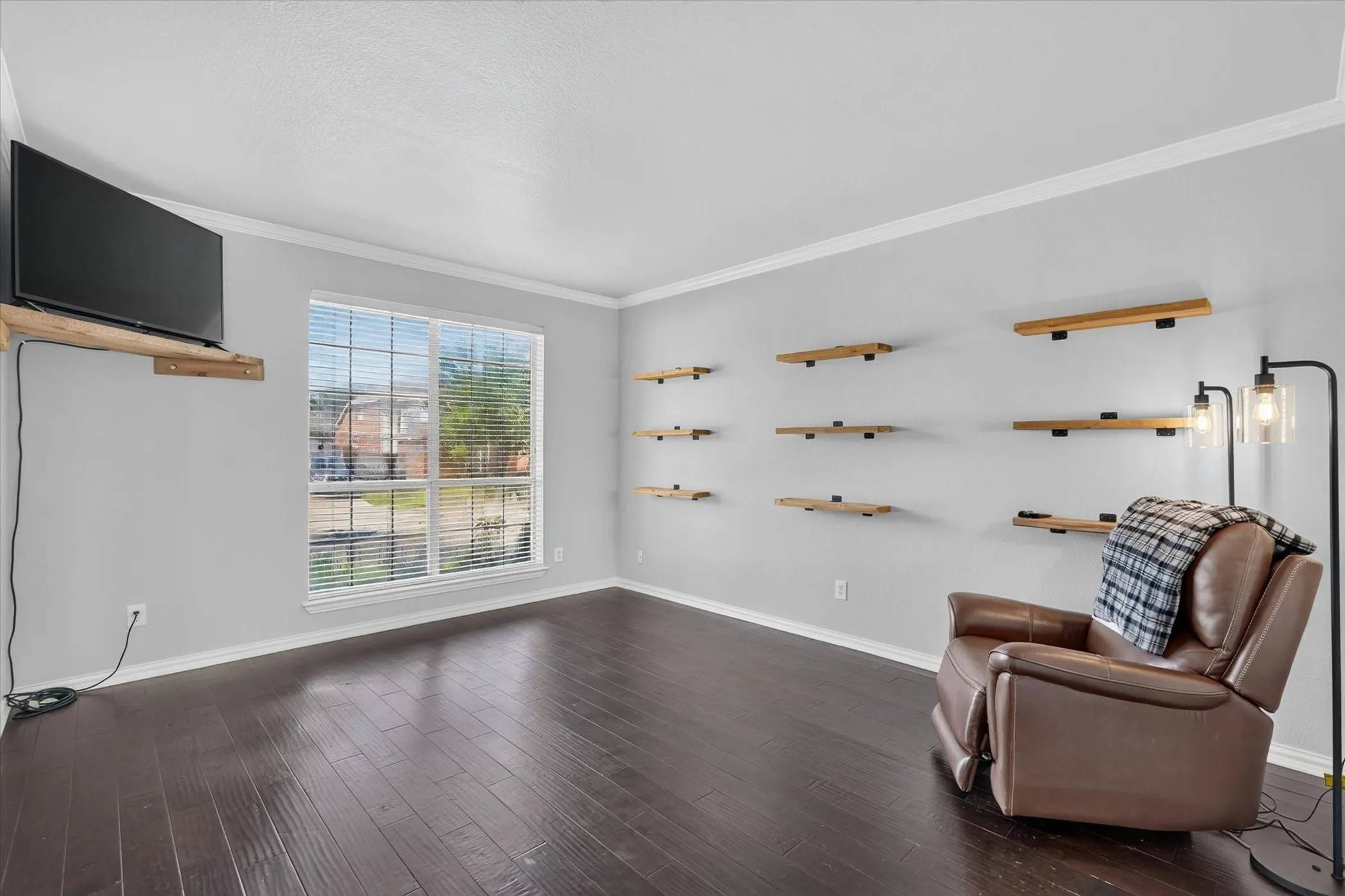 Single Family Residence For Sale in Dallas County , 4302 Founders Drive, Rowlett, Texas 75089, 4 Bedroom, 4 Bathroom, 3 Garage spaces, 3,220 Sqft, built in 2001, mls#21344631, Real Estate Agent in Rowlett, Homes For Sale in Dallas county, Homes For Sale in Rowlett, Realtor in Rowlett Texas, Real Estate Brokerage Independent Realty Texas, Luminita Cordes Realtor