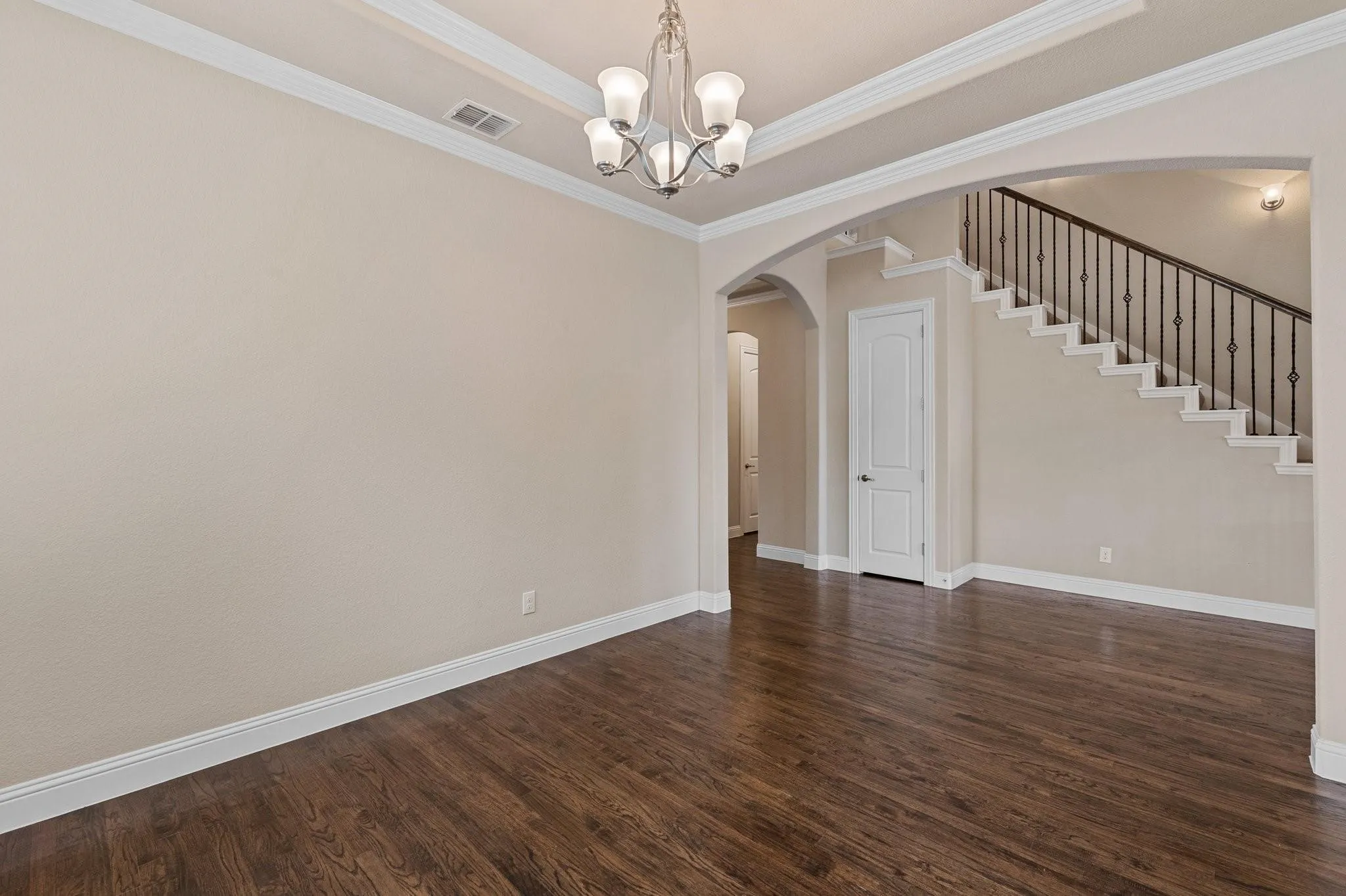 Single Family Residence For Rent in Denton County , 3759 Legends Path, Flower Mound, Texas 75028, 2 Bedroom, 4 Bathroom, 2 Garage spaces, 2,781 Sqft, built in 2018, mls#21344704, Real Estate Agent in Flower Mound, Homes For Rent in Denton county, Homes For Rent in Flower Mound, Realtor in Flower Mound Texas, Real Estate Brokerage Independent Realty Texas, Luminita Cordes Realtor