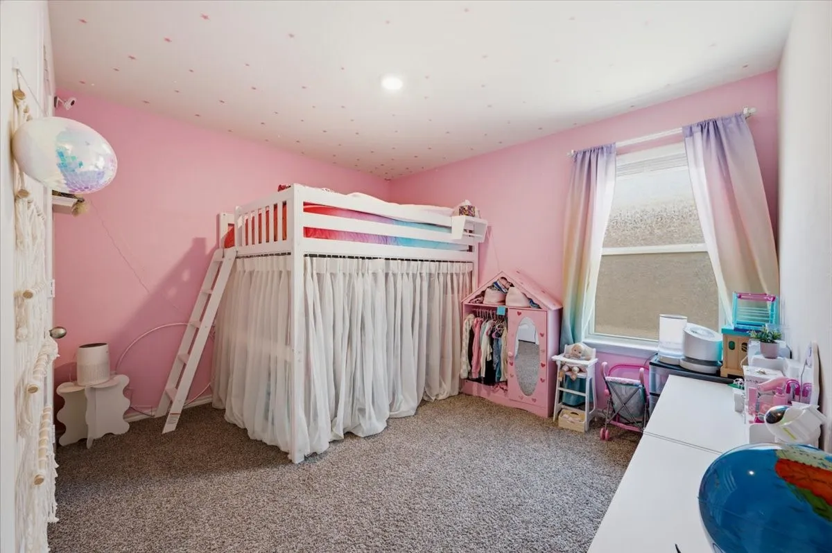 Single Family Residence For Sale in Kaufman County , 2560 Russell Street, Crandall, Texas 75114, 3 Bedroom, 2 Bathroom, 2 Garage spaces, 1,535 Sqft, built in 2022, mls#21344714, Real Estate Agent in Crandall, Homes For Sale in Kaufman county, Homes For Sale in Crandall, Realtor in Crandall Texas, Real Estate Brokerage Independent Realty Texas, Luminita Cordes Realtor