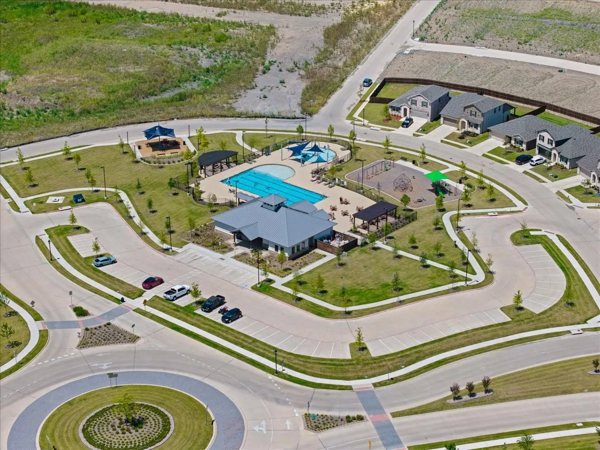 Single Family Residence For Sale in Kaufman County , 2560 Russell Street, Crandall, Texas 75114, 3 Bedroom, 2 Bathroom, 2 Garage spaces, 1,535 Sqft, built in 2022, mls#21344714, Real Estate Agent in Crandall, Homes For Sale in Kaufman county, Homes For Sale in Crandall, Realtor in Crandall Texas, Real Estate Brokerage Independent Realty Texas, Luminita Cordes Realtor