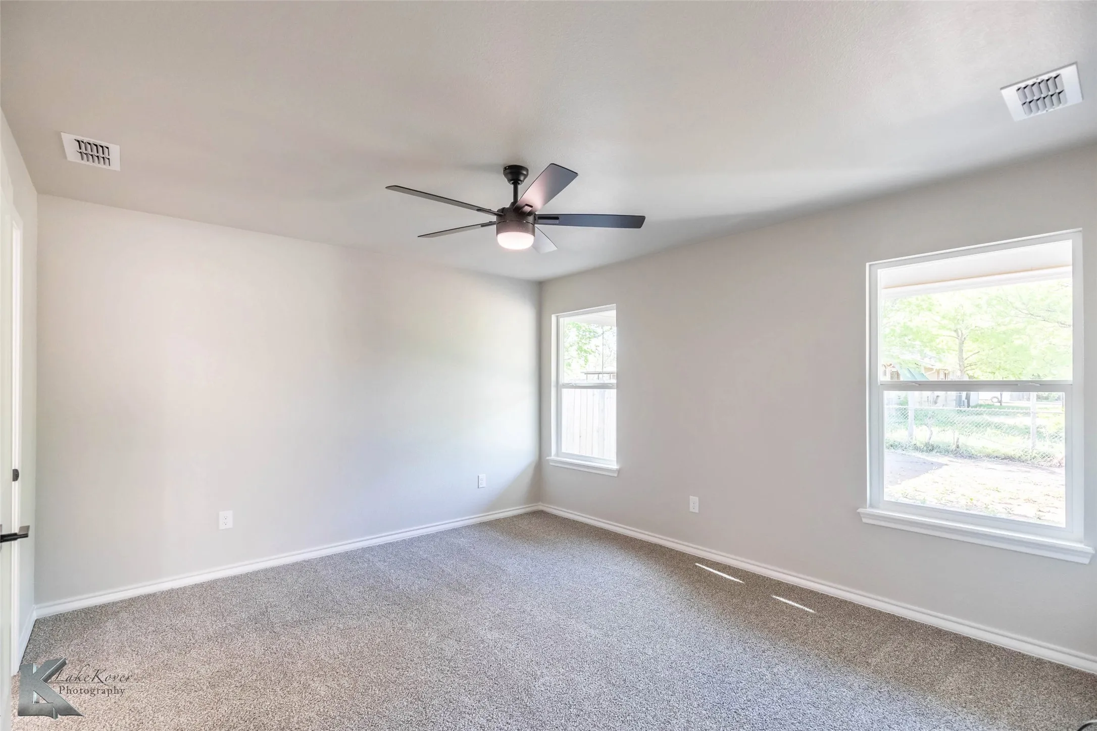 Single Family Residence For Sale in Taylor County , 1438 N 6th Street, Abilene, Texas 79601, 3 Bedrooms, 2 Bathrooms, 1 Garage spaces, 1,250 Sqft, built in 2026, Price $203,000, mls#21344713, Real Estate Agent in Abilene, Homes For Sale in Taylor county, Homes For Sale in Abilene, Realtor in Abilene Texas, Real Estate Brokerage Independent Realty Texas, Luminita Cordes Realtor