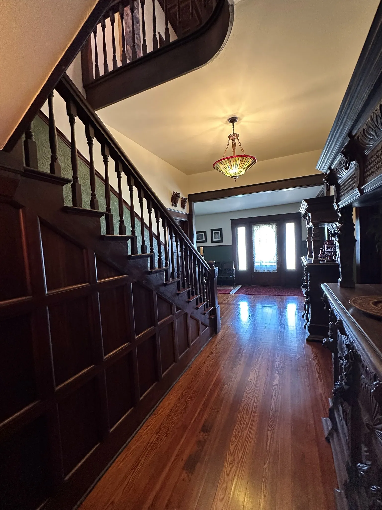 Single Family Residence For Sale in Taylor County , 1342 N 4th Street, Abilene, Texas 79601, 5 Bedroom, 3 Bathroom, Garage spaces, 4,364 Sqft, built in 1914, mls#21335717, Real Estate Agent in Abilene, Homes For Sale in Taylor county, Homes For Sale in Abilene, Realtor in Abilene Texas, Real Estate Brokerage Independent Realty Texas, Luminita Cordes Realtor
