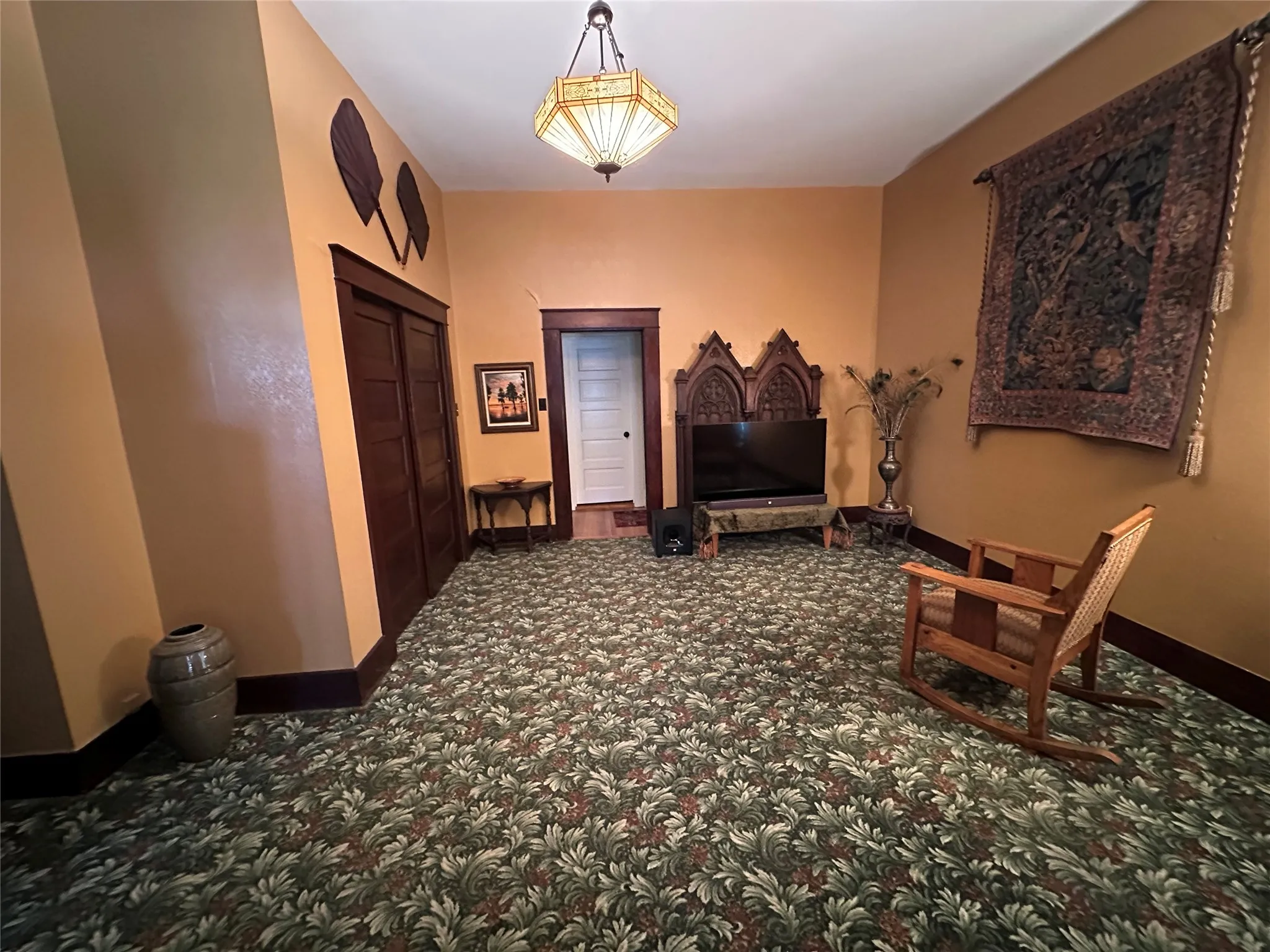 Single Family Residence For Sale in Taylor County , 1342 N 4th Street, Abilene, Texas 79601, 5 Bedroom, 3 Bathroom, Garage spaces, 4,364 Sqft, built in 1914, mls#21335717, Real Estate Agent in Abilene, Homes For Sale in Taylor county, Homes For Sale in Abilene, Realtor in Abilene Texas, Real Estate Brokerage Independent Realty Texas, Luminita Cordes Realtor
