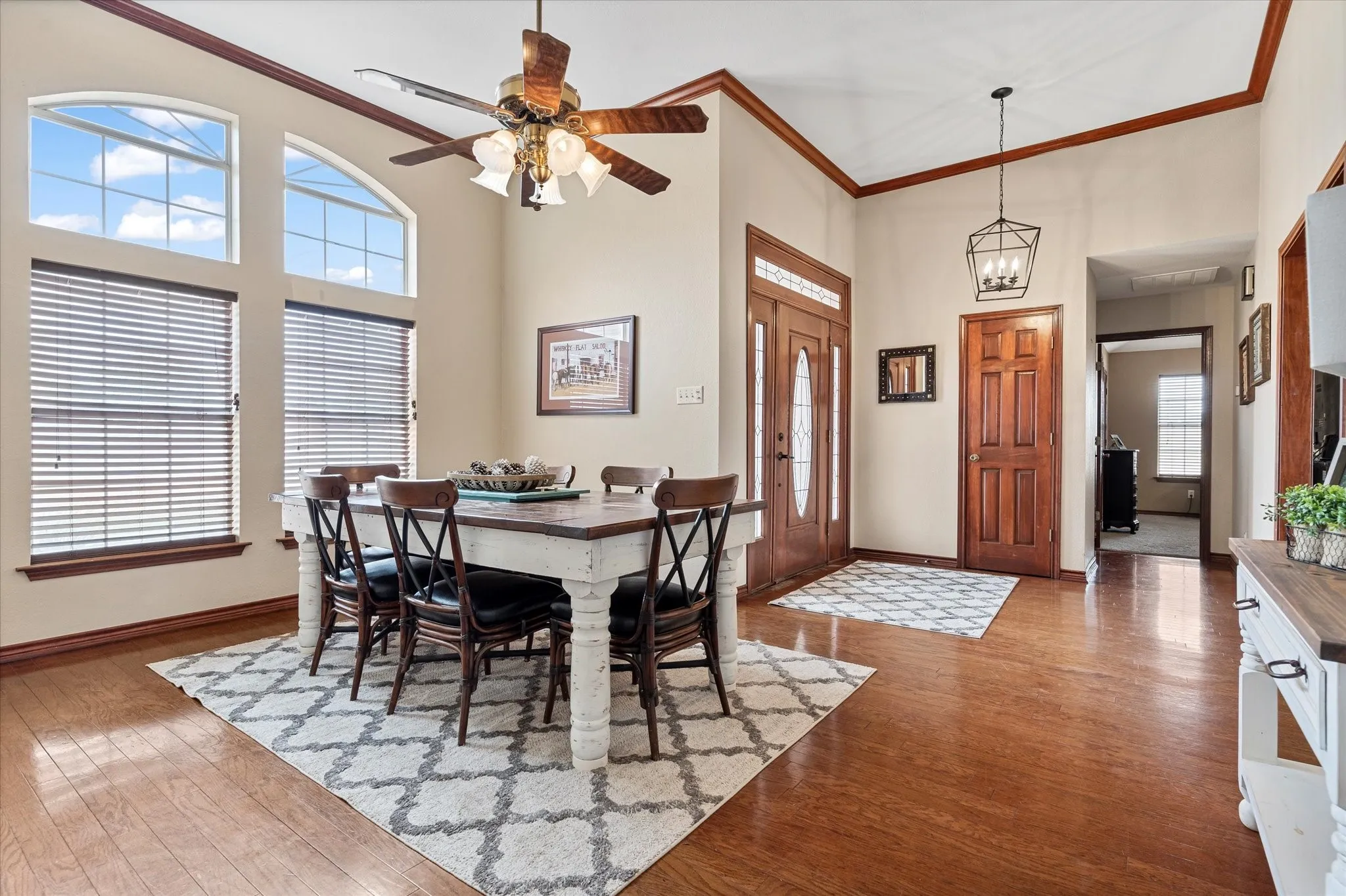 Farm For Sale in Grayson County , 685 W Line Road, Whitesboro, Texas 76273, 4 Bedroom, 4 Bathroom, 2 Garage spaces, 2,387 Sqft, built in 1997, mls#21344577, Real Estate Agent in Whitesboro, Homes For Sale in Grayson county, Homes For Sale in Whitesboro, Realtor in Whitesboro Texas, Real Estate Brokerage Independent Realty Texas, Luminita Cordes Realtor