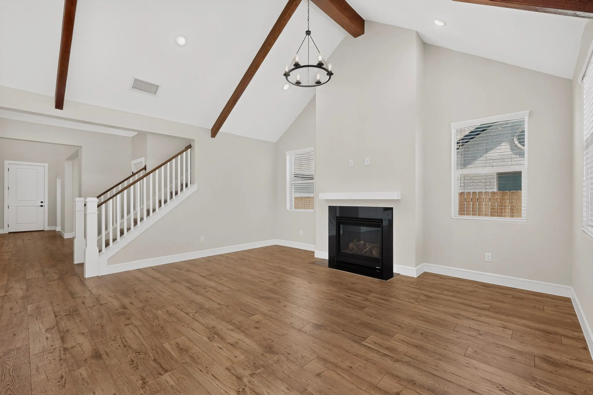 Single Family Residence For Rent in Collin County , 274 Wishing Pond Road, Lavon, Texas 75166, 5 Bedroom, 5 Bathroom, 4 Garage spaces, 3,716 Sqft, built in 2024, Price $3,800, mls#21338208, Real Estate Agent in Lavon, Homes For Rent in Collin county, Homes For Rent in Lavon, Realtor in Lavon Texas, Real Estate Brokerage Independent Realty Texas, Luminita Cordes Realtor