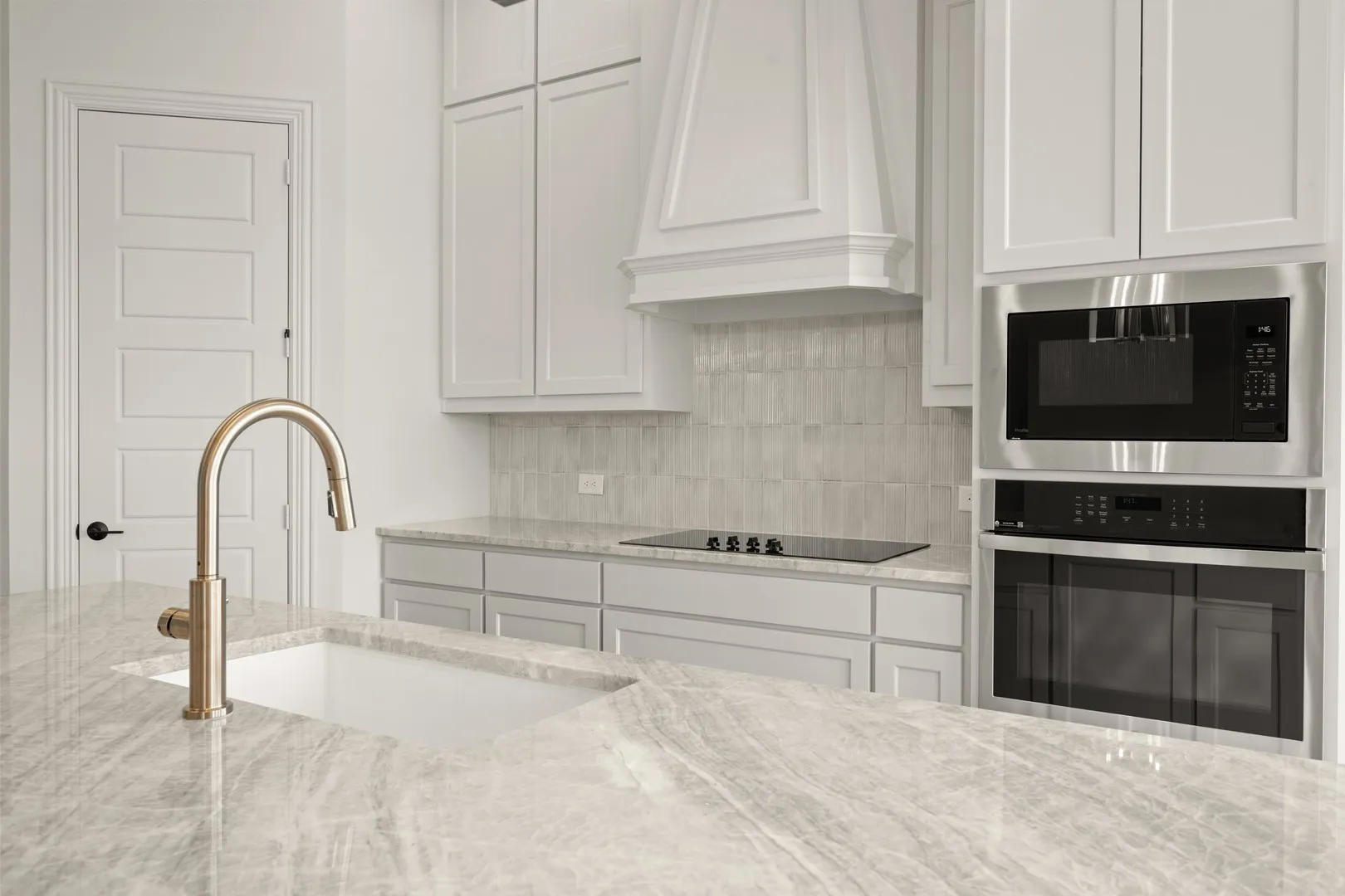5217 Rowlan- Kitchen-4