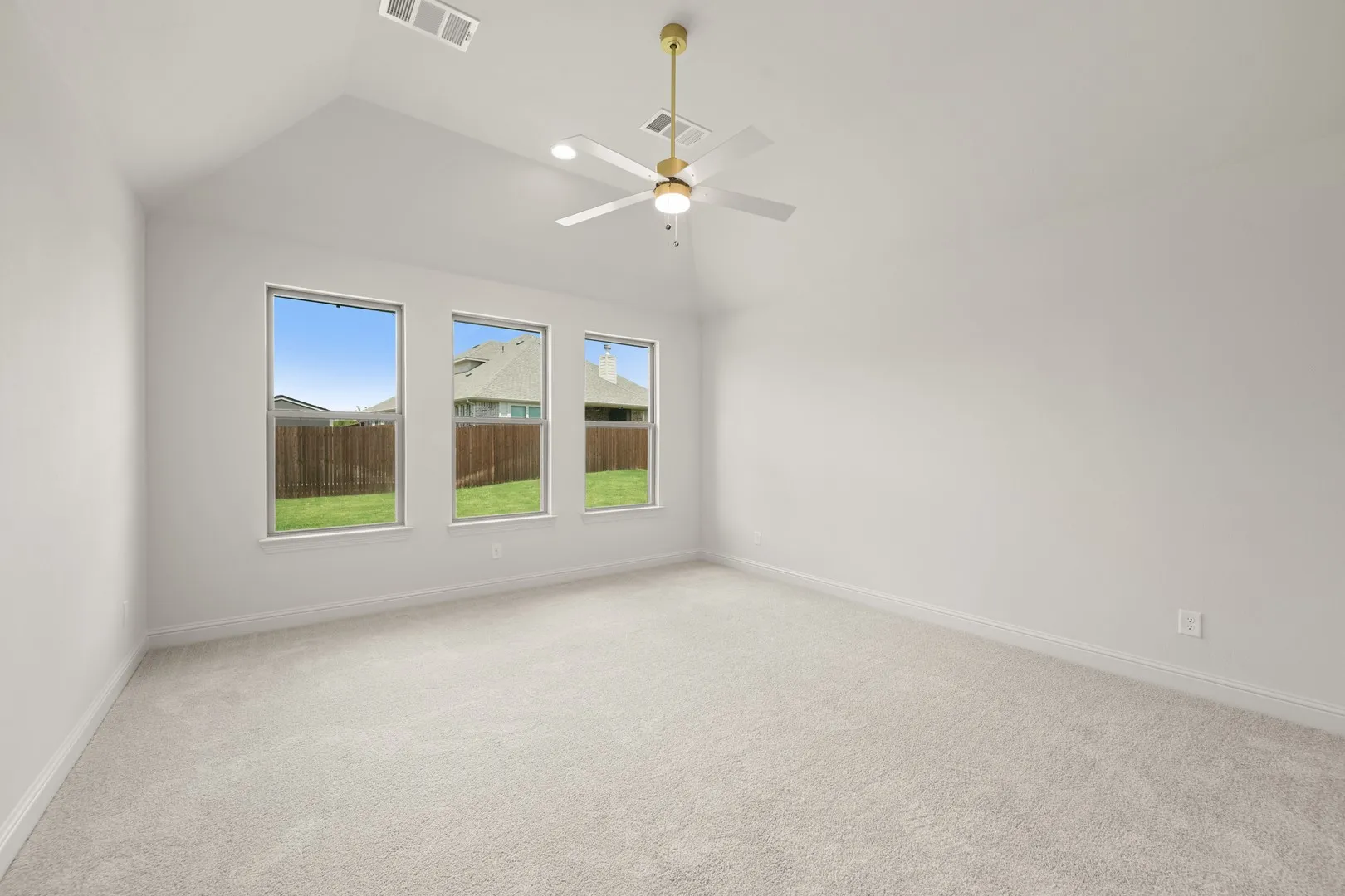 5217 Rowlan- Primary Suite-1