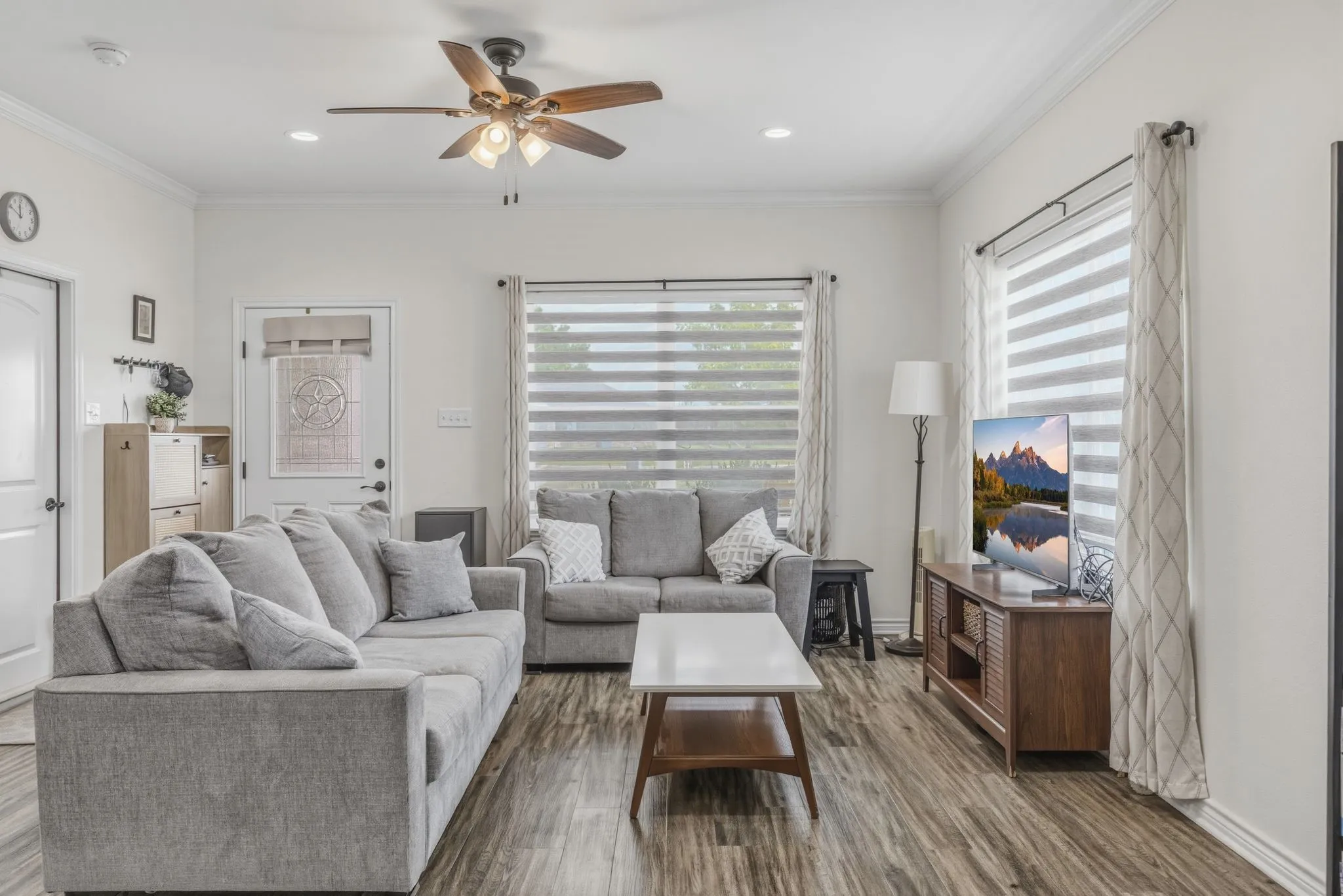 Single Family Residence For Sale in Rains County , 228 Mill Street, Emory, Texas 75440, 3 Bedroom, 2 Bathroom, 2 Garage spaces, 1,363 Sqft, built in 2021, mls#21344500, Real Estate Agent in Emory, Homes For Sale in Rains county, Homes For Sale in Emory, Realtor in Emory Texas, Real Estate Brokerage Independent Realty Texas, Luminita Cordes Realtor