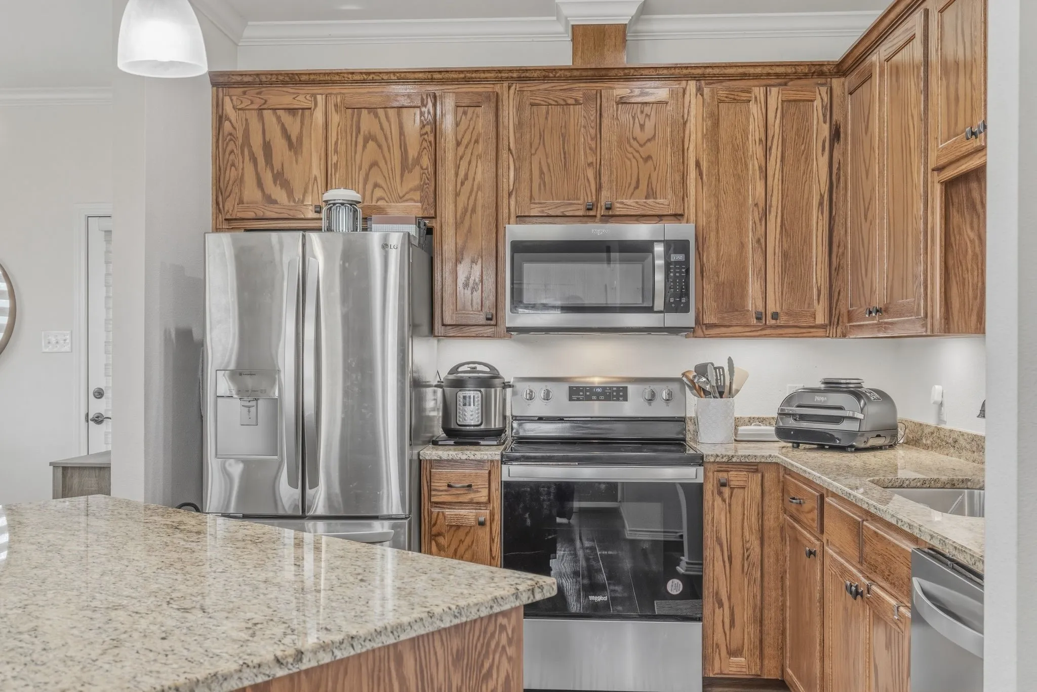 Single Family Residence For Sale in Rains County , 228 Mill Street, Emory, Texas 75440, 3 Bedroom, 2 Bathroom, 2 Garage spaces, 1,363 Sqft, built in 2021, mls#21344500, Real Estate Agent in Emory, Homes For Sale in Rains county, Homes For Sale in Emory, Realtor in Emory Texas, Real Estate Brokerage Independent Realty Texas, Luminita Cordes Realtor