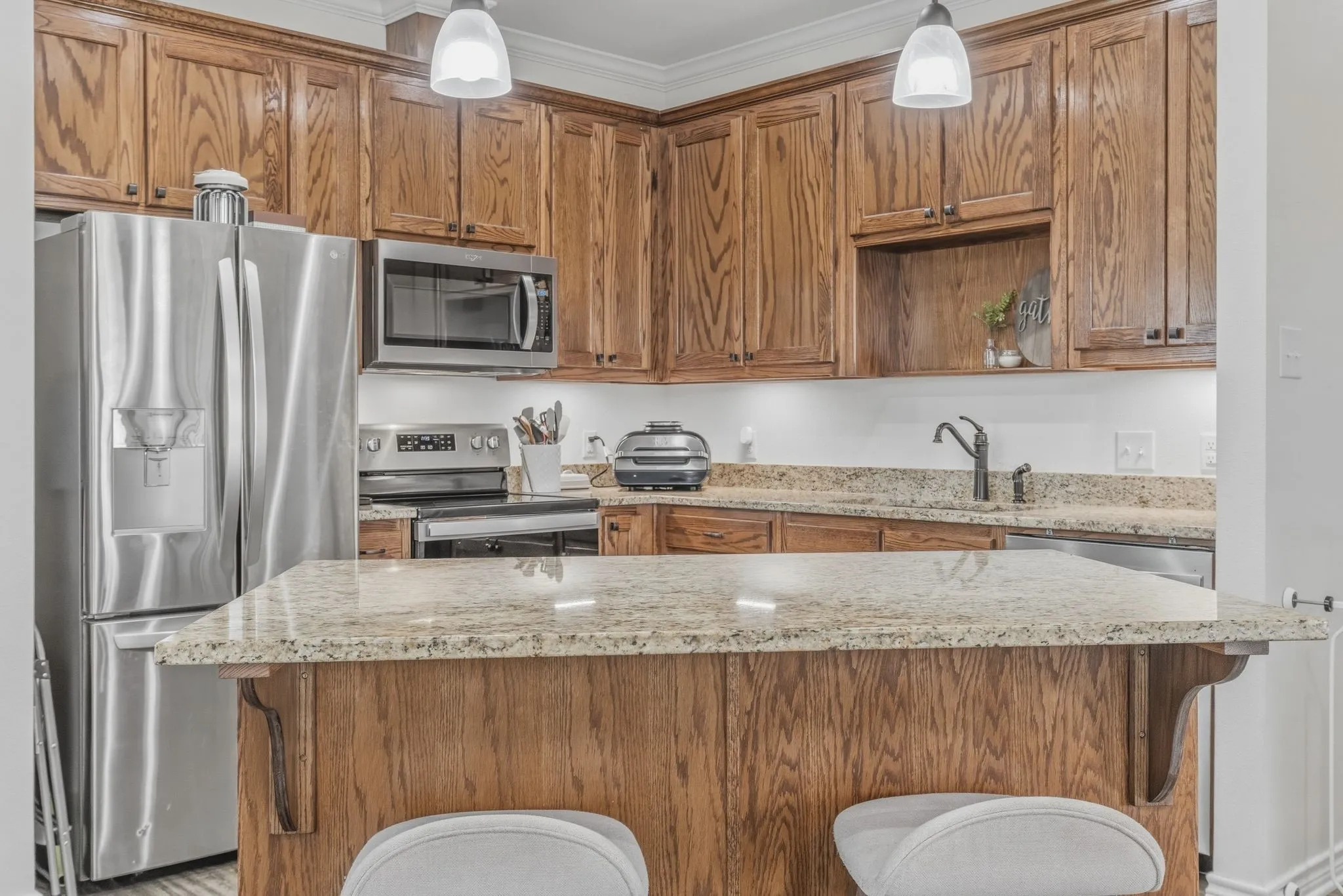 Single Family Residence For Sale in Rains County , 228 Mill Street, Emory, Texas 75440, 3 Bedroom, 2 Bathroom, 2 Garage spaces, 1,363 Sqft, built in 2021, mls#21344500, Real Estate Agent in Emory, Homes For Sale in Rains county, Homes For Sale in Emory, Realtor in Emory Texas, Real Estate Brokerage Independent Realty Texas, Luminita Cordes Realtor