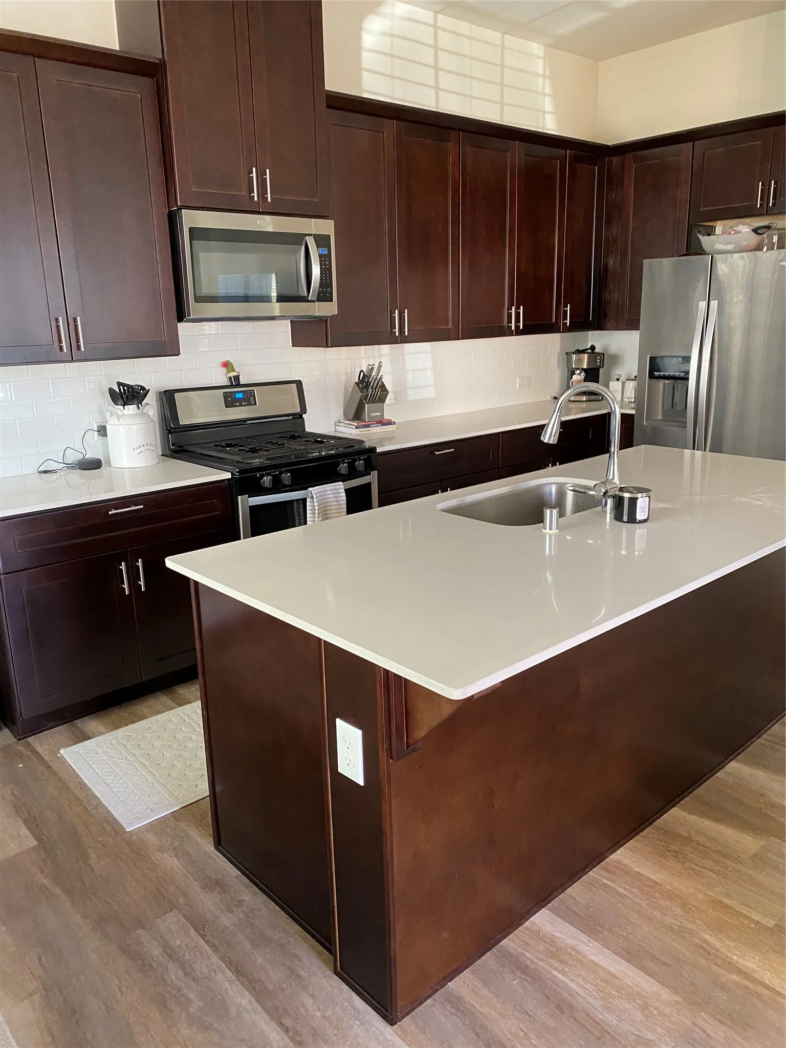 Townhouse For Sale in Denton County , 2224 Epitome Avenue, Flower Mound, Texas 75028, 3 Bedroom, 3 Bathroom, 2 Garage spaces, 1,688 Sqft, built in 2019, mls#21337150, Real Estate Agent in Flower Mound, Homes For Sale in Denton county, Homes For Sale in Flower Mound, Realtor in Flower Mound Texas, Real Estate Brokerage Independent Realty Texas, Luminita Cordes Realtor