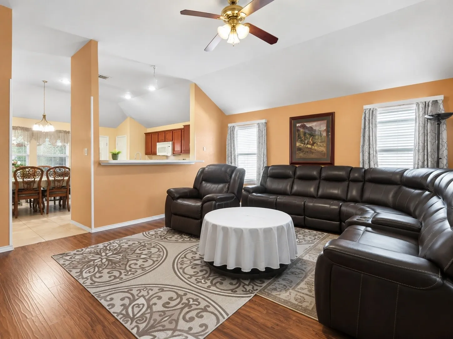 Single Family Residence For Sale in Dallas County , 3809 S Peachtree Road, Balch Springs, Texas 75180, 3 Bedrooms, 2 Bathrooms, 2 Garage spaces, 1,783 Sqft, built in 2003, Price $345,000, mls#21344739, Real Estate Agent in Balch Springs, Homes For Sale in Dallas county, Homes For Sale in Balch Springs, Realtor in Balch Springs Texas, Real Estate Brokerage Independent Realty Texas, Luminita Cordes Realtor