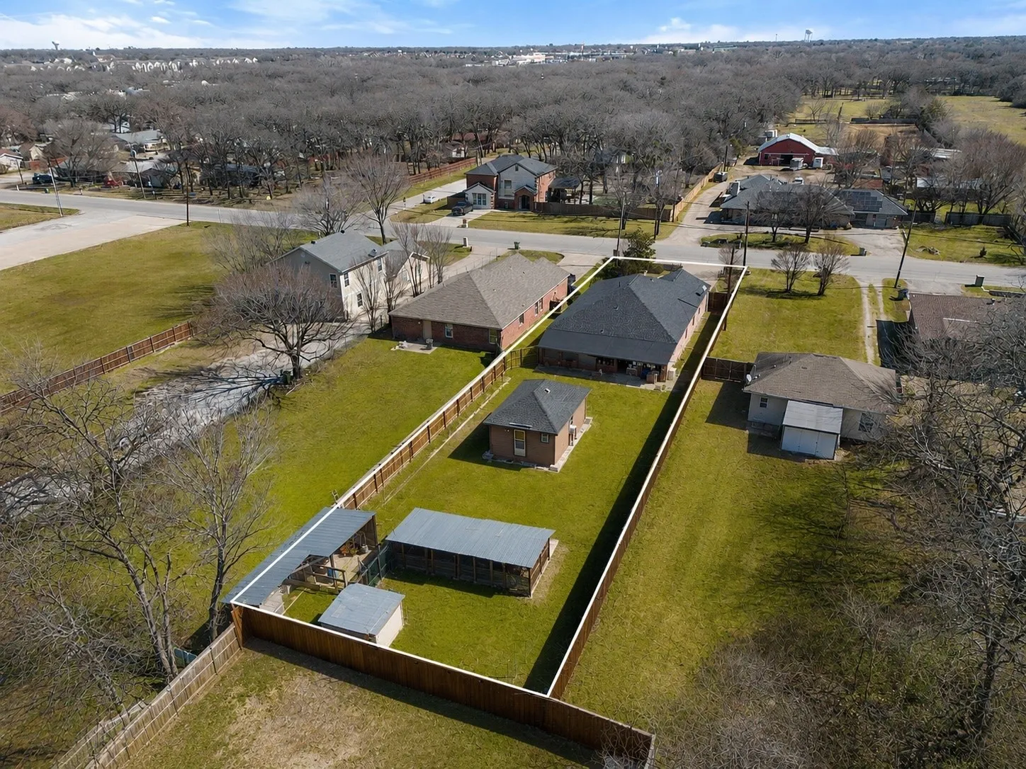 Single Family Residence For Sale in Dallas County , 3809 S Peachtree Road, Balch Springs, Texas 75180, 3 Bedrooms, 2 Bathrooms, 2 Garage spaces, 1,783 Sqft, built in 2003, Price $345,000, mls#21344739, Real Estate Agent in Balch Springs, Homes For Sale in Dallas county, Homes For Sale in Balch Springs, Realtor in Balch Springs Texas, Real Estate Brokerage Independent Realty Texas, Luminita Cordes Realtor