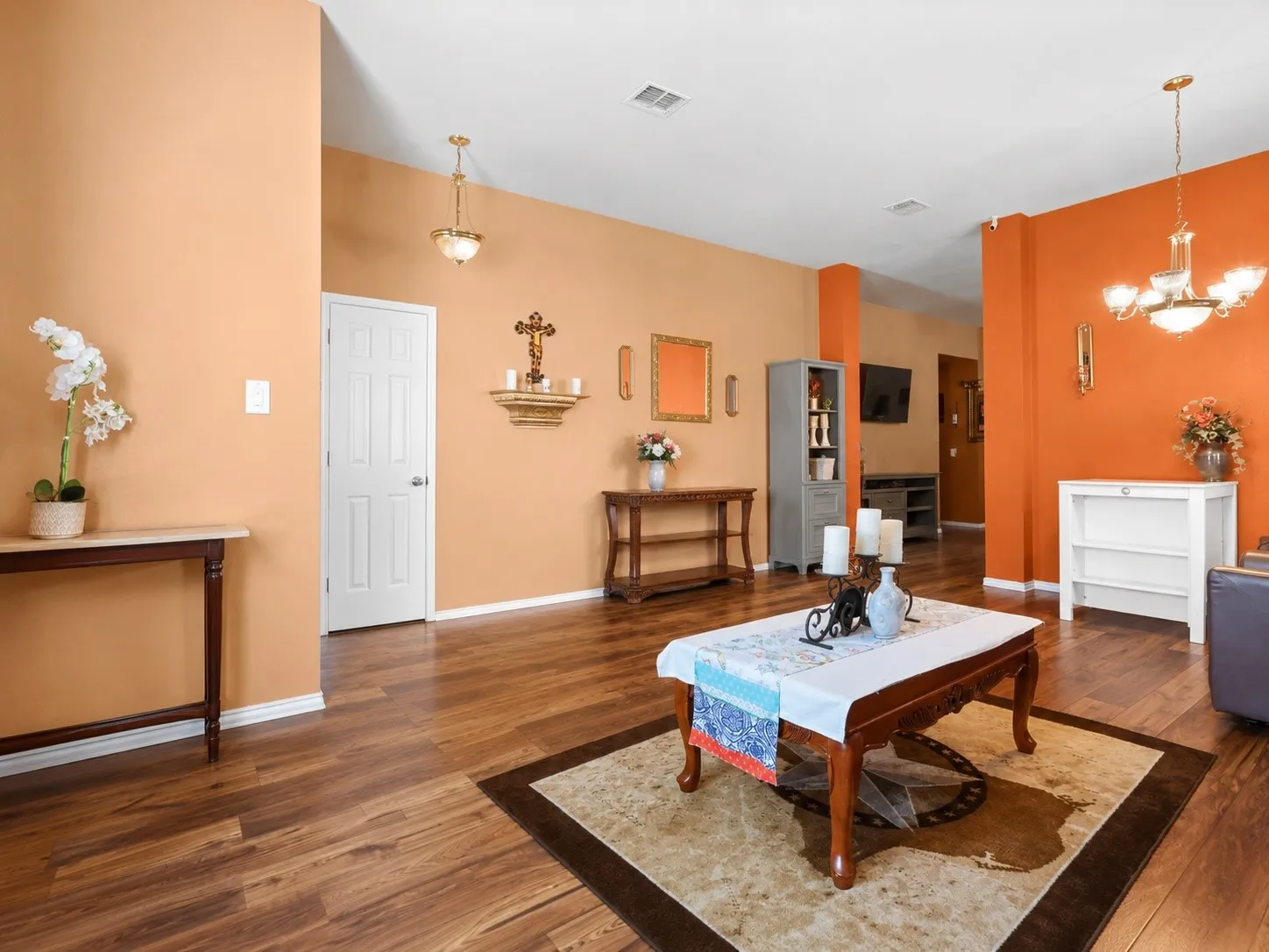 Single Family Residence For Sale in Dallas County , 3809 S Peachtree Road, Balch Springs, Texas 75180, 3 Bedrooms, 2 Bathrooms, 2 Garage spaces, 1,783 Sqft, built in 2003, Price $345,000, mls#21344739, Real Estate Agent in Balch Springs, Homes For Sale in Dallas county, Homes For Sale in Balch Springs, Realtor in Balch Springs Texas, Real Estate Brokerage Independent Realty Texas, Luminita Cordes Realtor