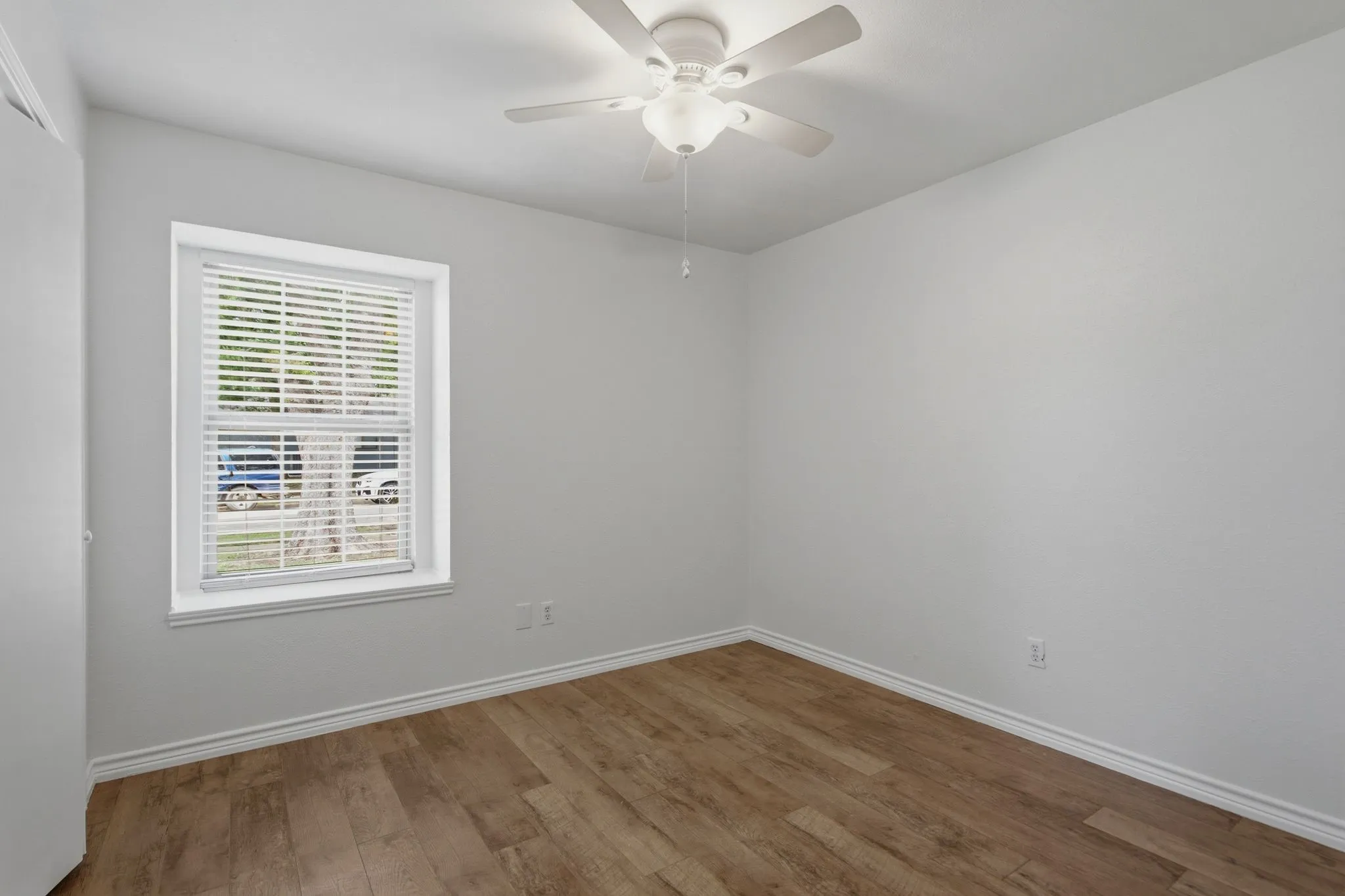 Single Family Residence For Rent in Denton County , 1830 Tiburon Bend, Lewisville, Texas 75067, 3 Bedroom, 2 Bathroom, 2 Garage spaces, 1,670 Sqft, built in 1983, mls#21344742, Real Estate Agent in Lewisville, Homes For Rent in Denton county, Homes For Rent in Lewisville, Realtor in Lewisville Texas, Real Estate Brokerage Independent Realty Texas, Luminita Cordes Realtor
