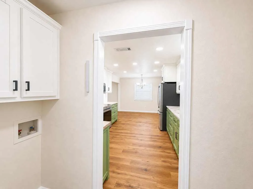 Single Family Residence For Sale in Mc Lennan County , 4401 Lacey Circle, Waco, Texas 76708, 4 Bedroom, 2 Bathroom, 2 Garage spaces, 2,072 Sqft, built in 2006, mls#21343446, Real Estate Agent in Waco, Homes For Sale in Mc Lennan county, Homes For Sale in Waco, Realtor in Waco Texas, Real Estate Brokerage Independent Realty Texas, Luminita Cordes Realtor
