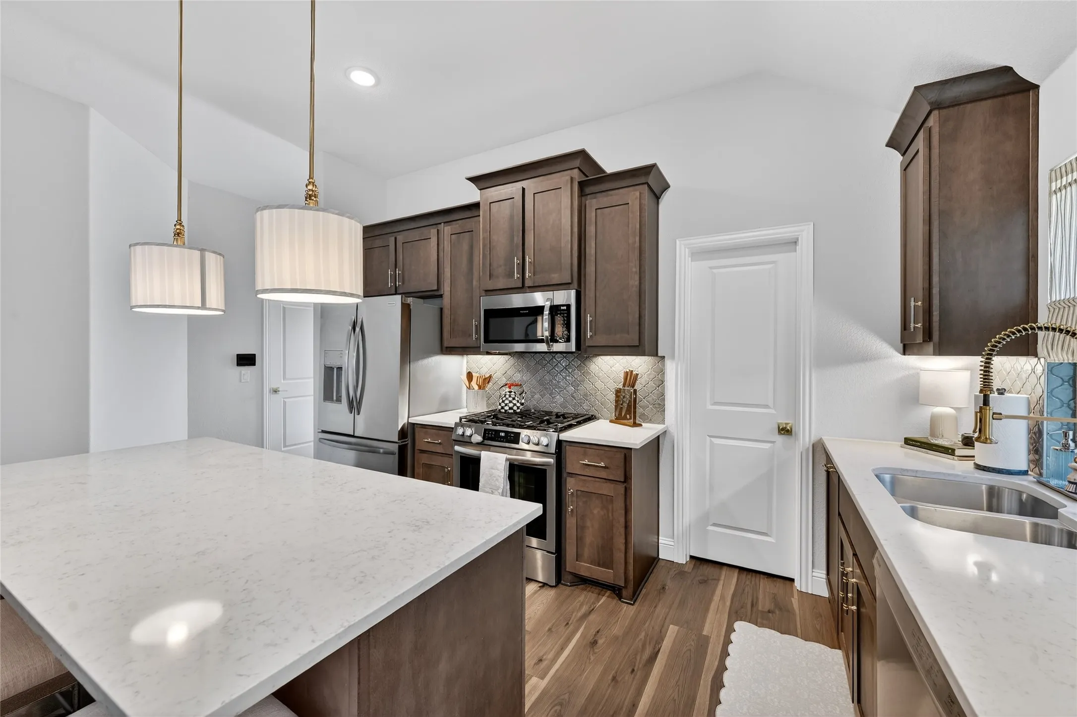 Single Family Residence For Sale in Denton County , 7213 Cherry Blossom Lane, Little Elm, Texas 76227, 4 Bedroom, 3 Bathroom, 2 Garage spaces, 2,461 Sqft, built in 2023, mls#21344652, Real Estate Agent in Little Elm, Homes For Sale in Denton county, Homes For Sale in Little Elm, Realtor in Little Elm Texas, Real Estate Brokerage Independent Realty Texas, Luminita Cordes Realtor
