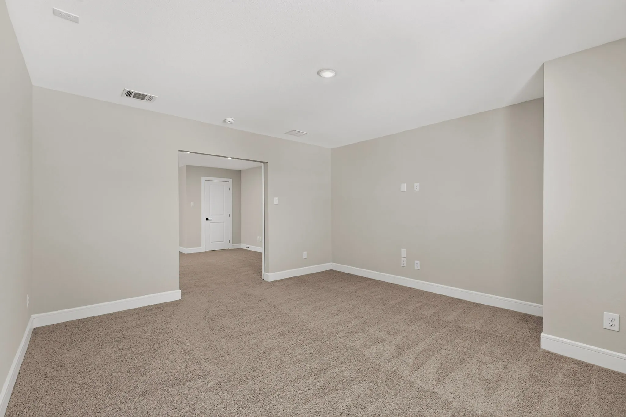 Single Family Residence For Sale in Collin County , 274 Wishing Pond Road, Lavon, Texas 75166, 5 Bedroom, 5 Bathroom, 4 Garage spaces, 3,716 Sqft, built in 2024, mls#21344354, Real Estate Agent in Lavon, Homes For Sale in Collin county, Homes For Sale in Lavon, Realtor in Lavon Texas, Real Estate Brokerage Independent Realty Texas, Luminita Cordes Realtor