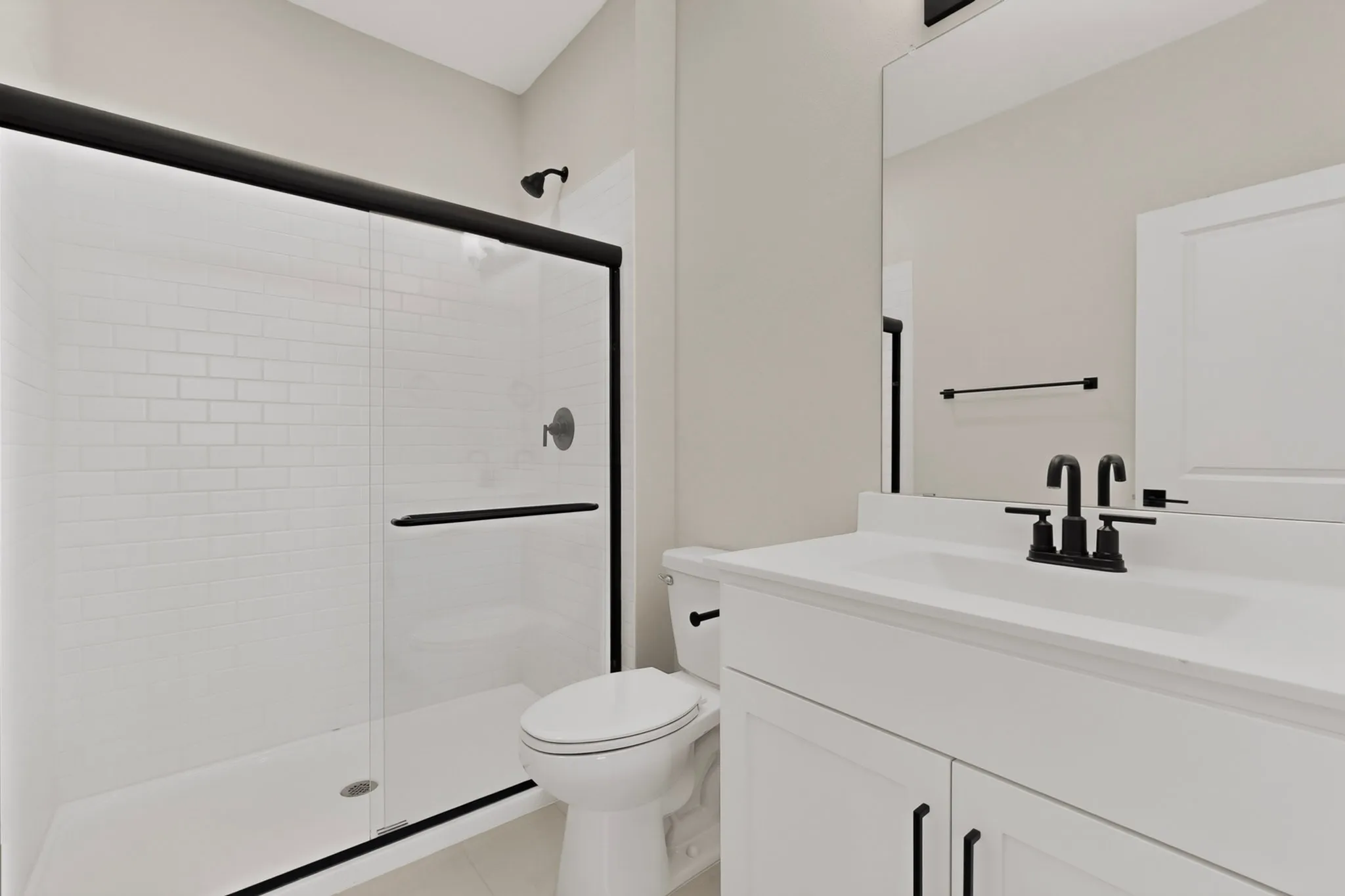 Single Family Residence For Sale in Collin County , 274 Wishing Pond Road, Lavon, Texas 75166, 5 Bedroom, 5 Bathroom, 4 Garage spaces, 3,716 Sqft, built in 2024, mls#21344354, Real Estate Agent in Lavon, Homes For Sale in Collin county, Homes For Sale in Lavon, Realtor in Lavon Texas, Real Estate Brokerage Independent Realty Texas, Luminita Cordes Realtor