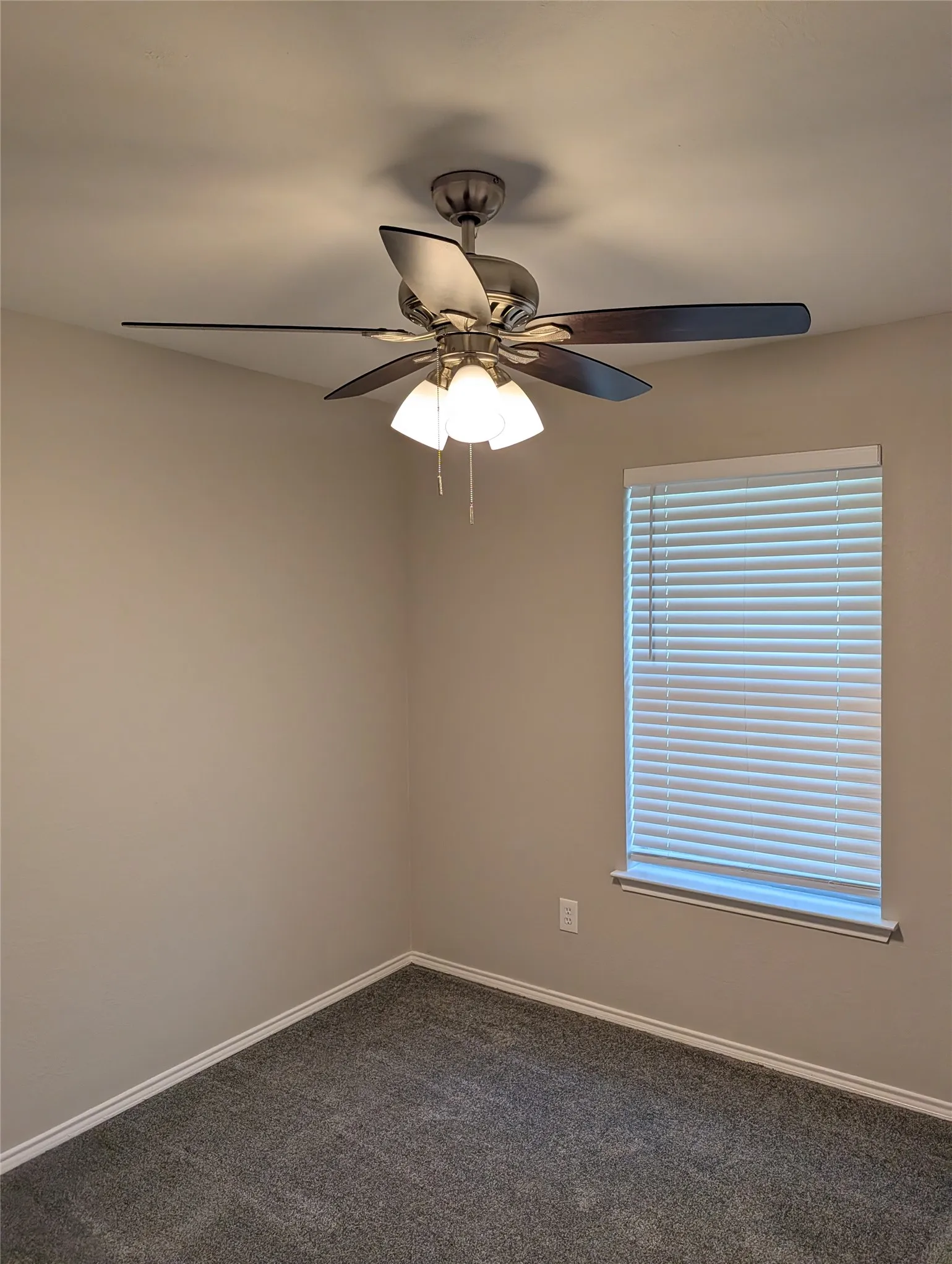 Single Family Residence For Rent in Parker County , 118 Westridge Drive, Springtown, Texas 76082, 3 Bedroom, 2 Bathroom, 2 Garage spaces, 1,053 Sqft, built in 1996, mls#21344801, Real Estate Agent in Springtown, Homes For Rent in Parker county, Homes For Rent in Springtown, Realtor in Springtown Texas, Real Estate Brokerage Independent Realty Texas, Luminita Cordes Realtor