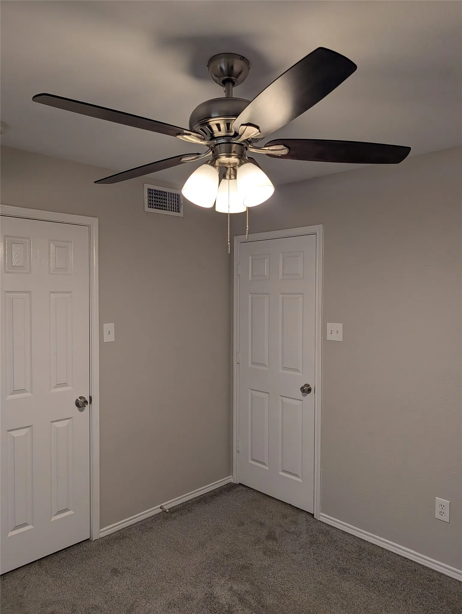 Single Family Residence For Rent in Parker County , 118 Westridge Drive, Springtown, Texas 76082, 3 Bedroom, 2 Bathroom, 2 Garage spaces, 1,053 Sqft, built in 1996, mls#21344801, Real Estate Agent in Springtown, Homes For Rent in Parker county, Homes For Rent in Springtown, Realtor in Springtown Texas, Real Estate Brokerage Independent Realty Texas, Luminita Cordes Realtor