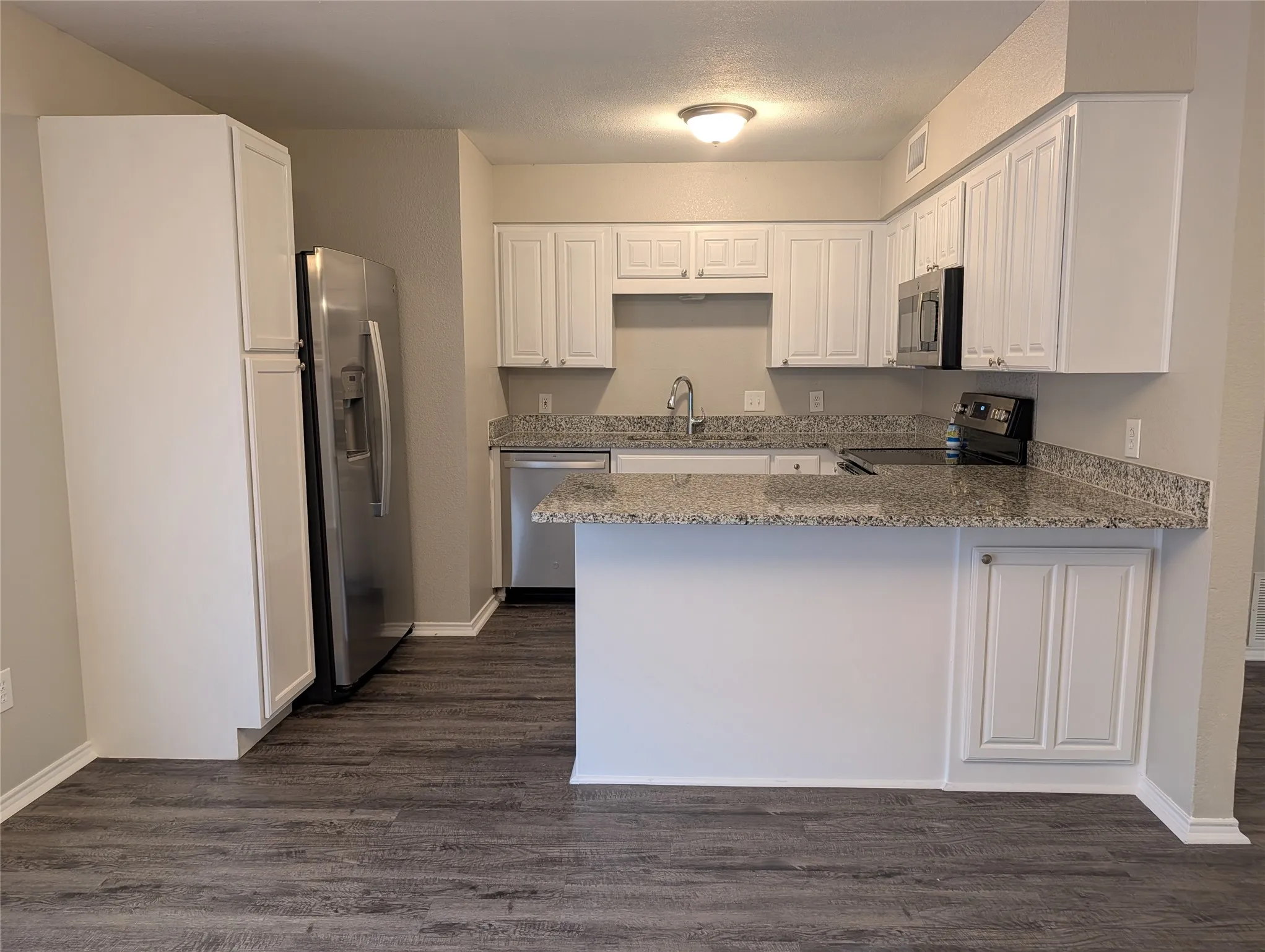 Single Family Residence For Rent in Parker County , 118 Westridge Drive, Springtown, Texas 76082, 3 Bedroom, 2 Bathroom, 2 Garage spaces, 1,053 Sqft, built in 1996, mls#21344801, Real Estate Agent in Springtown, Homes For Rent in Parker county, Homes For Rent in Springtown, Realtor in Springtown Texas, Real Estate Brokerage Independent Realty Texas, Luminita Cordes Realtor