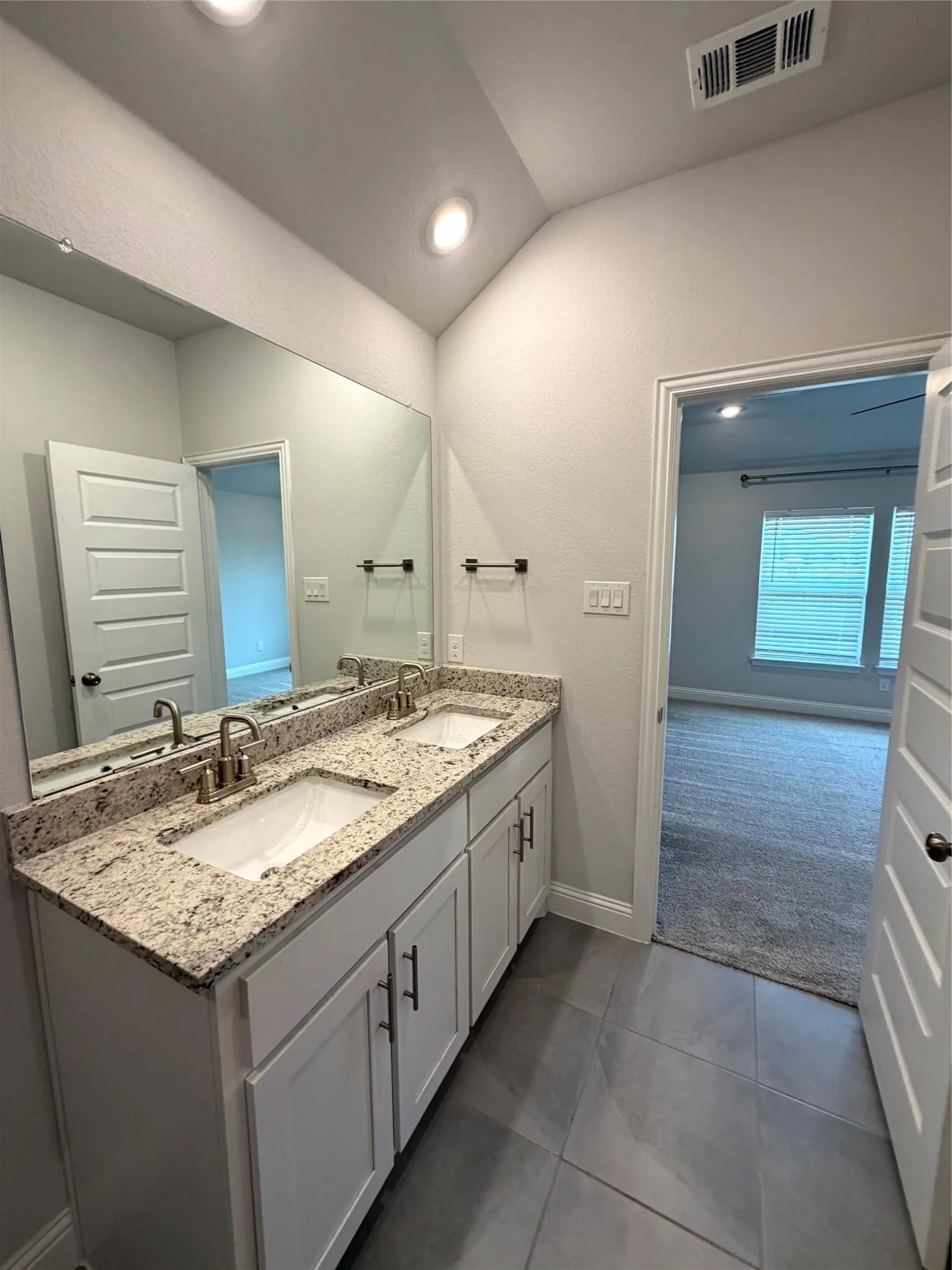 Single Family Residence For Rent in Rockwall County , 252 Fire Rock Drive, Royse City, Texas 75189, 4 Bedroom, 2 Bathroom, 2 Garage spaces, 1,906 Sqft, built in 2023, mls#21344804, Real Estate Agent in Royse City, Homes For Rent in Rockwall county, Homes For Rent in Royse City, Realtor in Royse City Texas, Real Estate Brokerage Independent Realty Texas, Luminita Cordes Realtor
