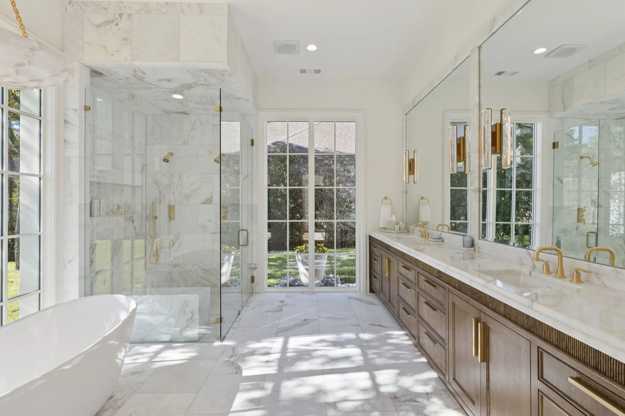 Single Family Residence For Rent in Dallas County , 9143 Bluff Hollow Court, Dallas, Texas 75220, 4 Bedrooms, 4 Bathrooms, 2 Garage spaces, 5,113 Sqft, built in 2024, Price $25,000, mls#21344806, Real Estate Agent in Dallas, Homes For Rent in Dallas county, Homes For Rent in Dallas, Realtor in Dallas Texas, Real Estate Brokerage Independent Realty Texas, Luminita Cordes Realtor