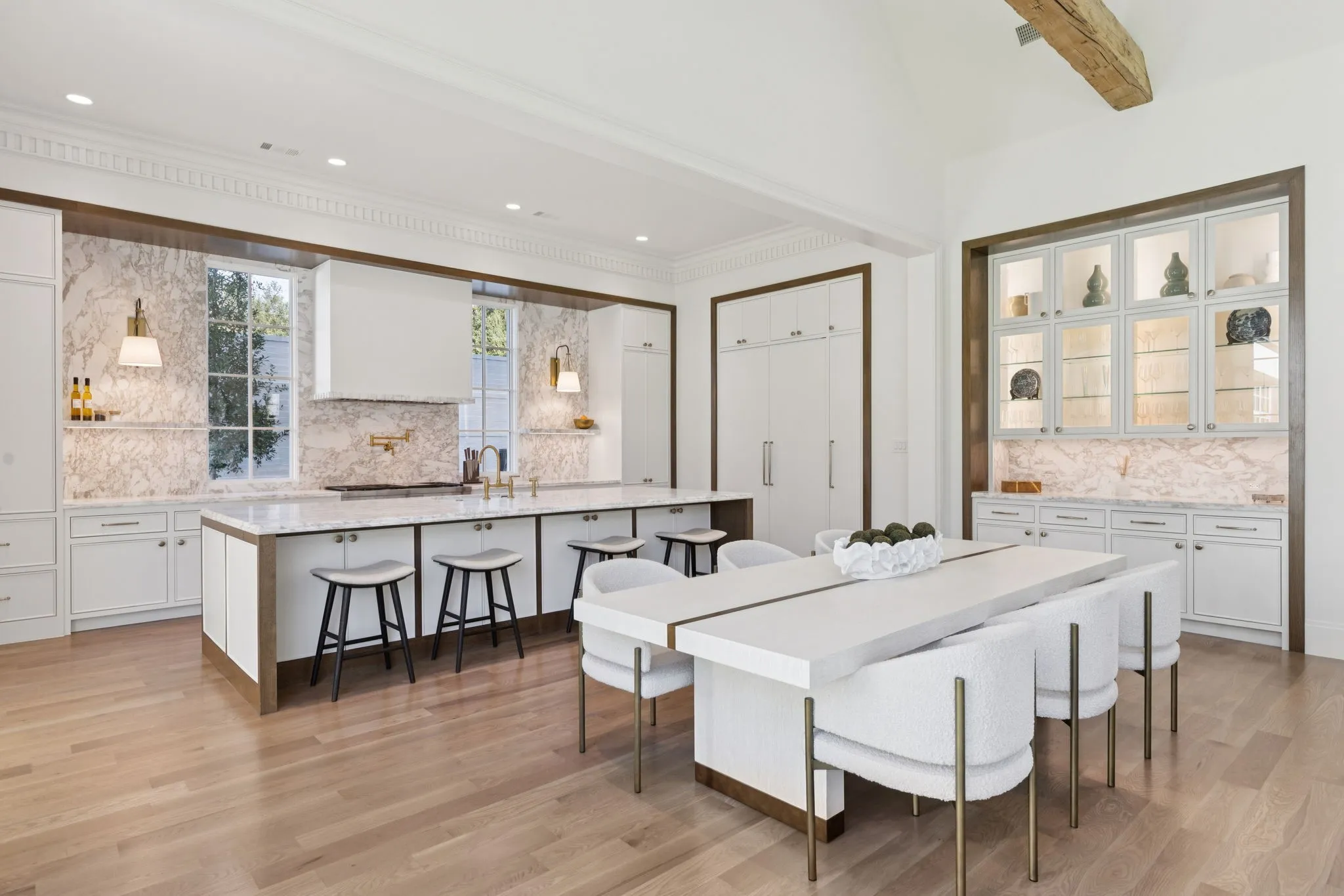 Single Family Residence For Rent in Dallas County , 9143 Bluff Hollow Court, Dallas, Texas 75220, 4 Bedrooms, 4 Bathrooms, 2 Garage spaces, 5,113 Sqft, built in 2024, Price $25,000, mls#21344806, Real Estate Agent in Dallas, Homes For Rent in Dallas county, Homes For Rent in Dallas, Realtor in Dallas Texas, Real Estate Brokerage Independent Realty Texas, Luminita Cordes Realtor
