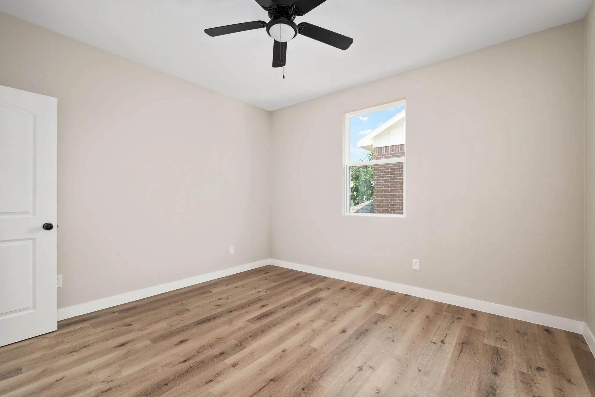 Single Family Residence For Rent in Kaufman County , 110 Brooks Drive, Terrell, Texas 75160, 4 Bedroom, 3 Bathroom, 2 Garage spaces, 1,822 Sqft, built in 2023, mls#21344807, Real Estate Agent in Terrell, Homes For Rent in Kaufman county, Homes For Rent in Terrell, Realtor in Terrell Texas, Real Estate Brokerage Independent Realty Texas, Luminita Cordes Realtor