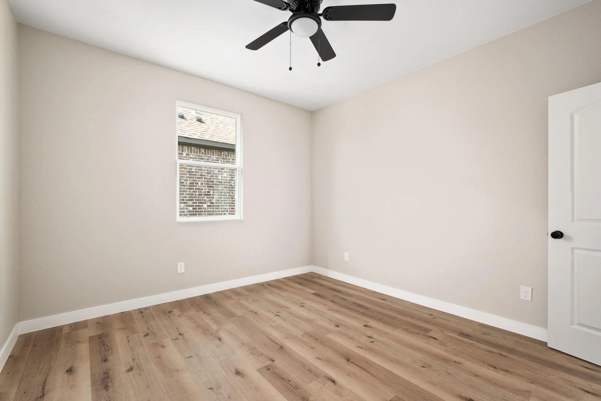Single Family Residence For Rent in Kaufman County , 110 Brooks Drive, Terrell, Texas 75160, 4 Bedroom, 3 Bathroom, 2 Garage spaces, 1,822 Sqft, built in 2023, mls#21344807, Real Estate Agent in Terrell, Homes For Rent in Kaufman county, Homes For Rent in Terrell, Realtor in Terrell Texas, Real Estate Brokerage Independent Realty Texas, Luminita Cordes Realtor