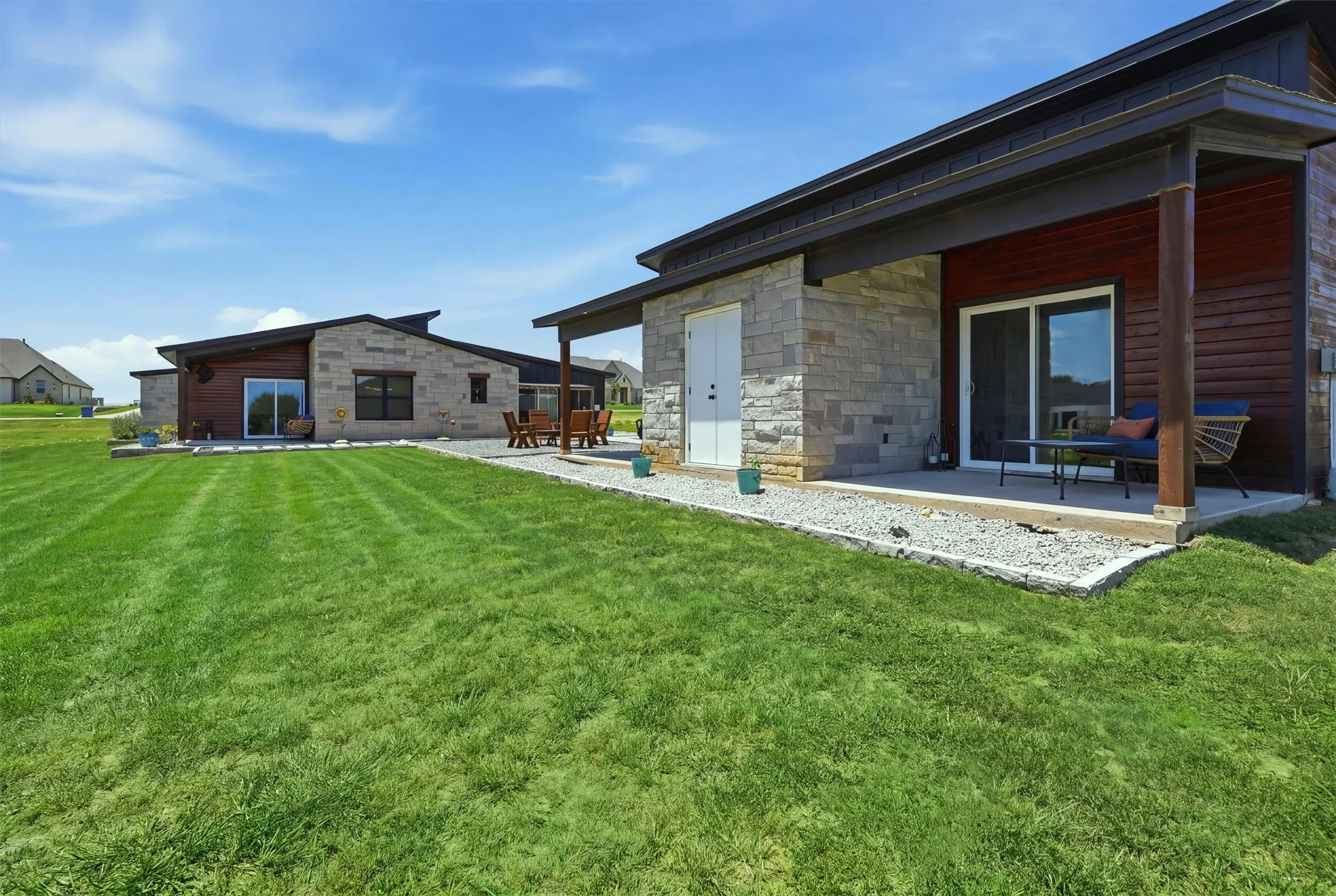 Single Family Residence For Sale in Hood County , 238 Martin Drive, Granbury, Texas 76049, 4 Bedroom, 3 Bathroom, 2 Garage spaces, 3,172 Sqft, built in 2024, mls#21344647, Real Estate Agent in Granbury, Homes For Sale in Hood county, Homes For Sale in Granbury, Realtor in Granbury Texas, Real Estate Brokerage Independent Realty Texas, Luminita Cordes Realtor