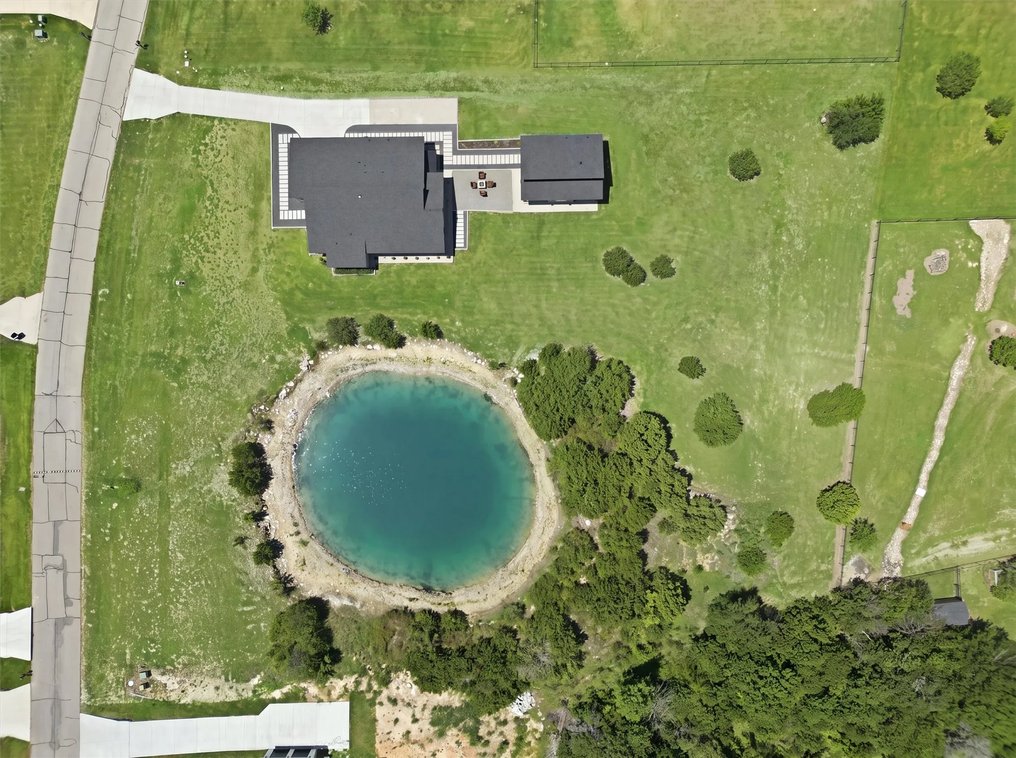 Single Family Residence For Sale in Hood County , 238 Martin Drive, Granbury, Texas 76049, 4 Bedroom, 3 Bathroom, 2 Garage spaces, 3,172 Sqft, built in 2024, mls#21344647, Real Estate Agent in Granbury, Homes For Sale in Hood county, Homes For Sale in Granbury, Realtor in Granbury Texas, Real Estate Brokerage Independent Realty Texas, Luminita Cordes Realtor
