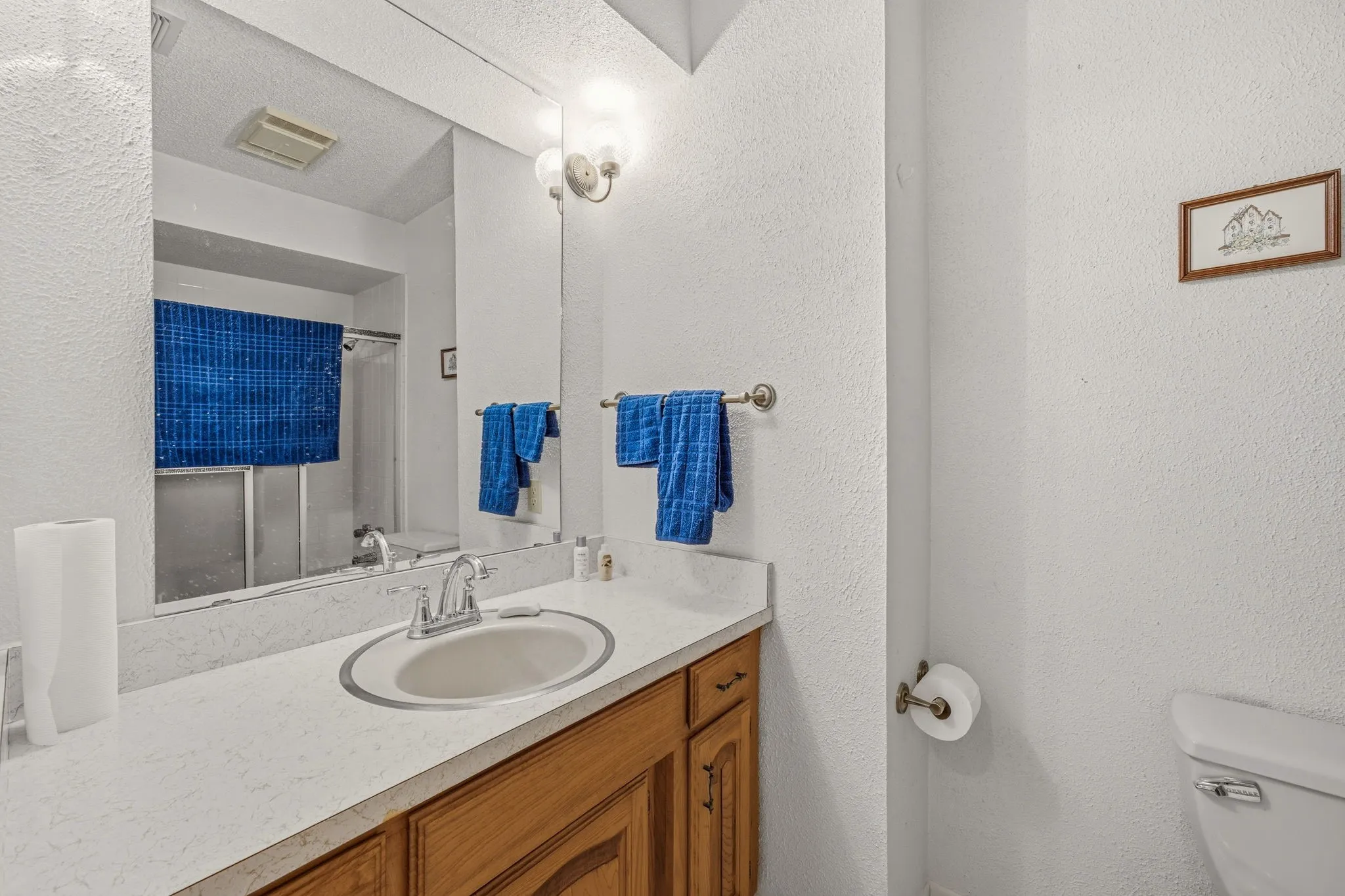 Single Family Residence For Sale in Hood County , 904 Spanish Trail Drive, Granbury, Texas 76048, 2 Bedroom, 2 Bathroom, 2 Garage spaces, 1,215 Sqft, built in 1982, mls#21344756, Real Estate Agent in Granbury, Homes For Sale in Hood county, Homes For Sale in Granbury, Realtor in Granbury Texas, Real Estate Brokerage Independent Realty Texas, Luminita Cordes Realtor