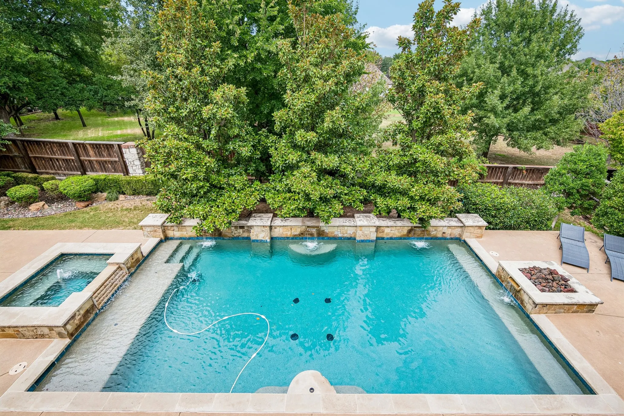 Private pool