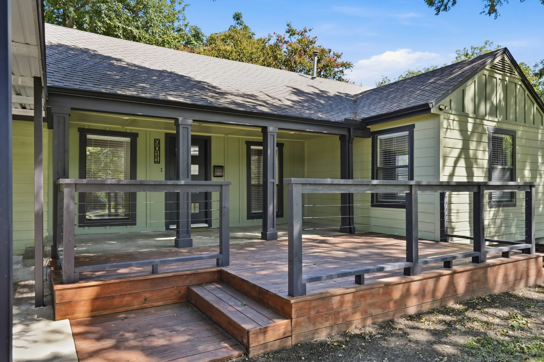 Single Family Residence For Rent in Dallas County , 9011 Angora Street, Dallas, Texas 75218, 2 Bedroom, 2 Bathroom, Garage spaces, 1,106 Sqft, built in 1966, mls#21344724, Real Estate Agent in Dallas, Homes For Rent in Dallas county, Homes For Rent in Dallas, Realtor in Dallas Texas, Real Estate Brokerage Independent Realty Texas, Luminita Cordes Realtor