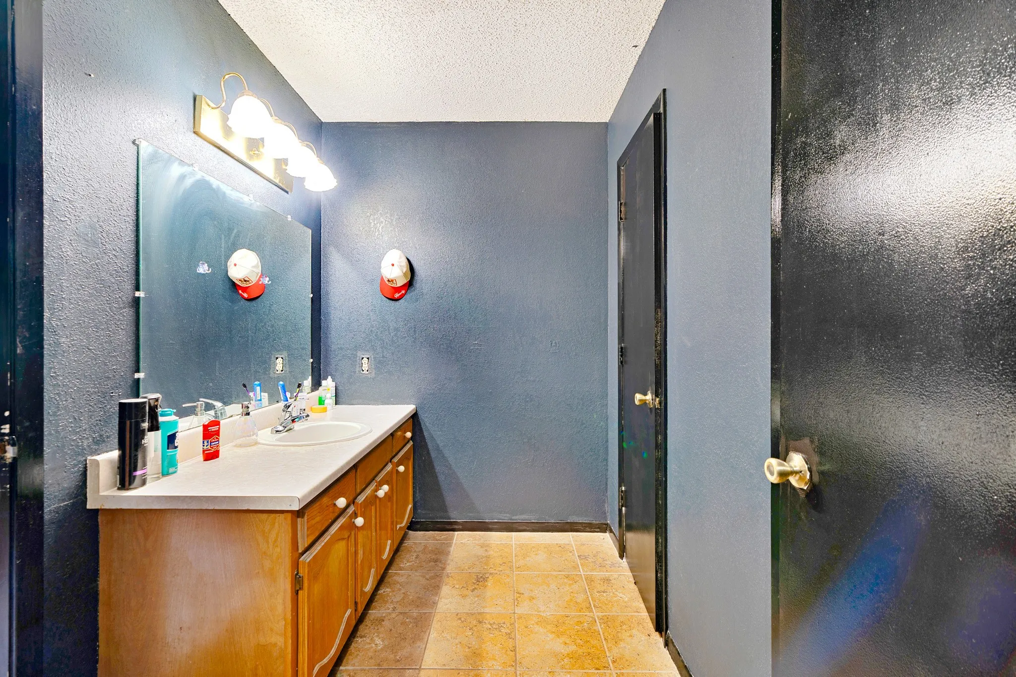 Single Family Residence For Sale in Lamar County , 6540 INWOOD Drive, Reno, Texas 75462, 3 Bedroom, 2 Bathroom, 1 Garage spaces, 1,730 Sqft, built in 1986, mls#21344423, Real Estate Agent in Reno, Homes For Sale in Lamar county, Homes For Sale in Reno, Realtor in Reno Texas, Real Estate Brokerage Independent Realty Texas, Luminita Cordes Realtor